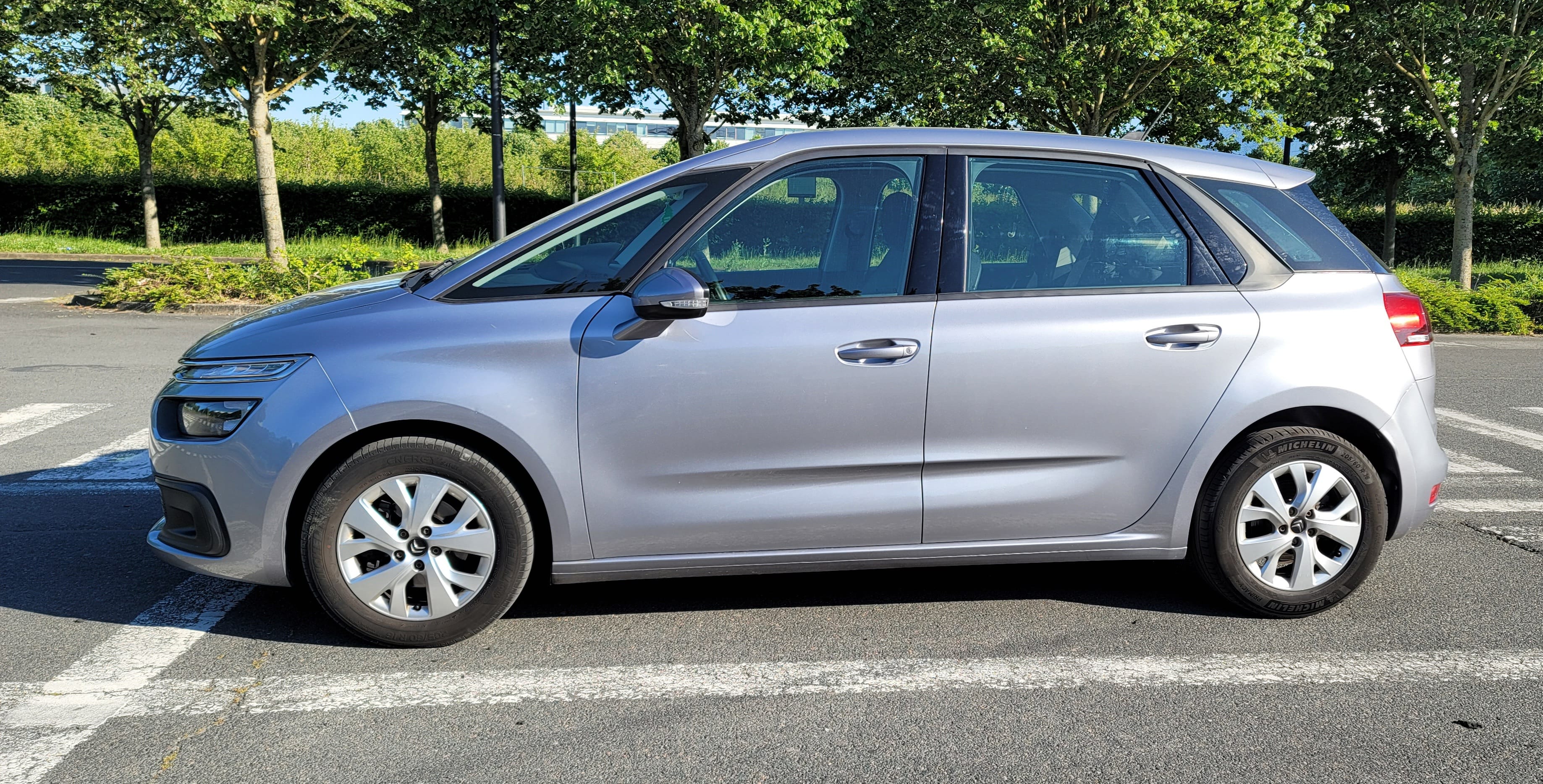 Citroen C4 Picasso Kremlin-Bicêtre - EY126PP avec Climatisation