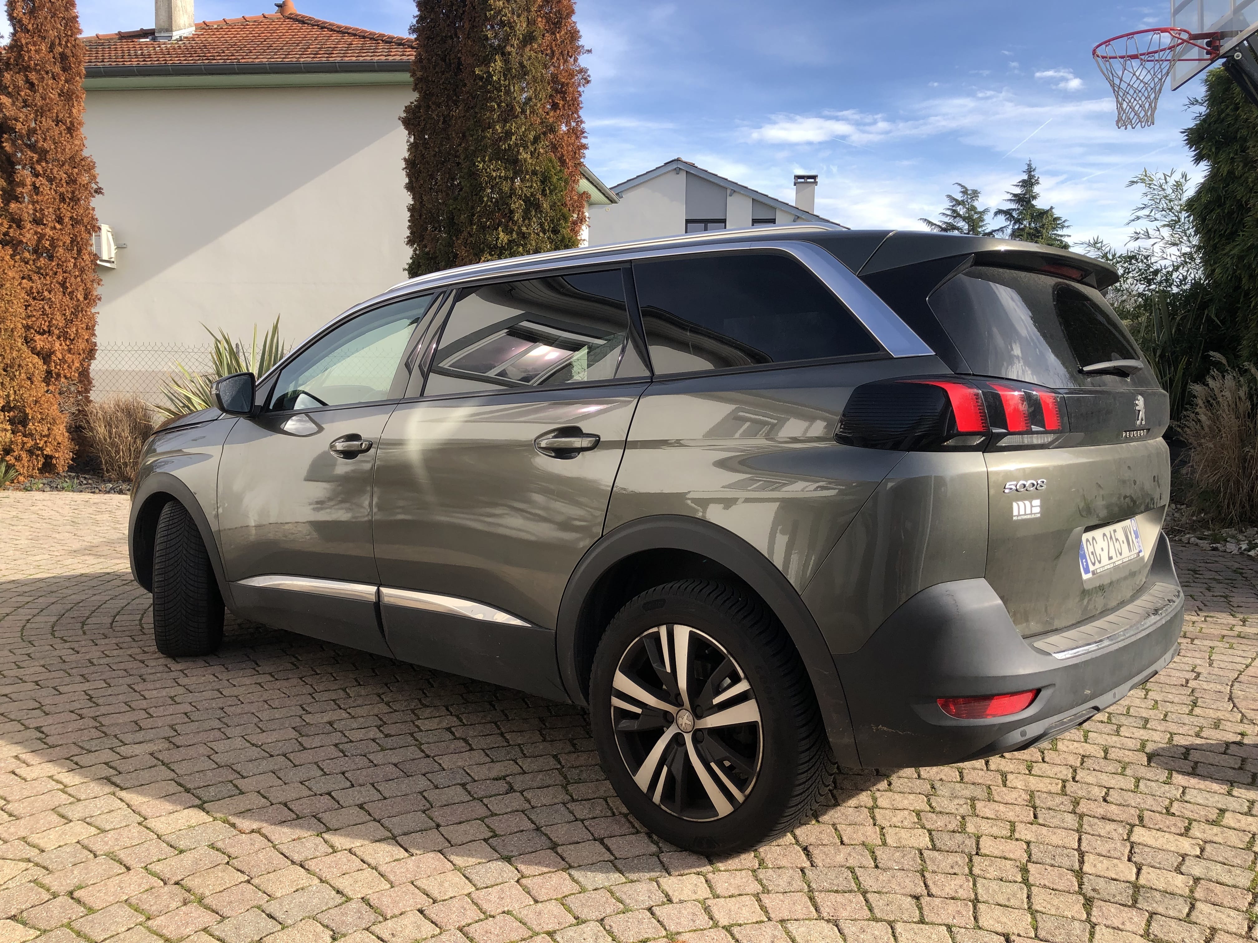 Peugeot 5008 avec Climatisation
