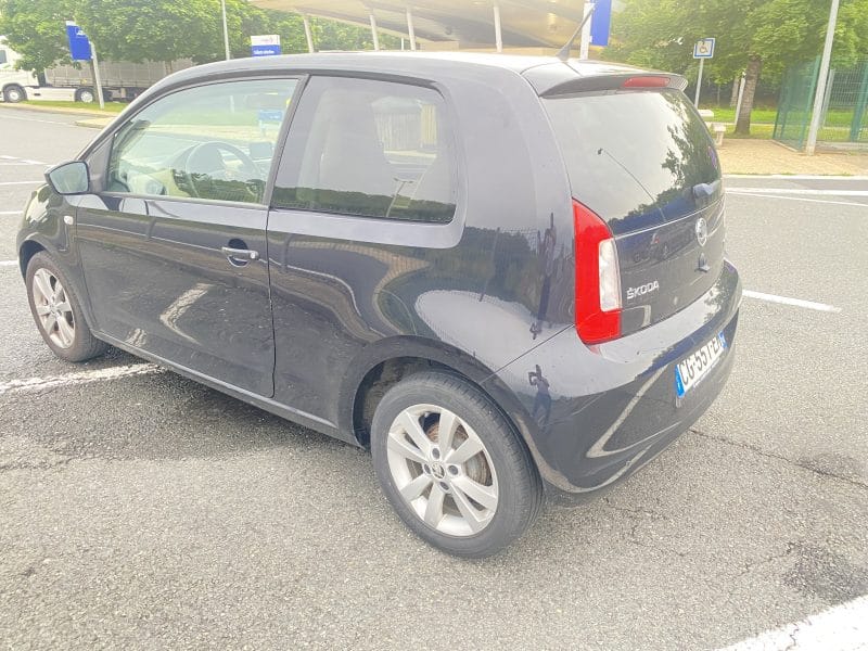 Skoda Citigo 1.0 75cv avec Entrée audio / iPod