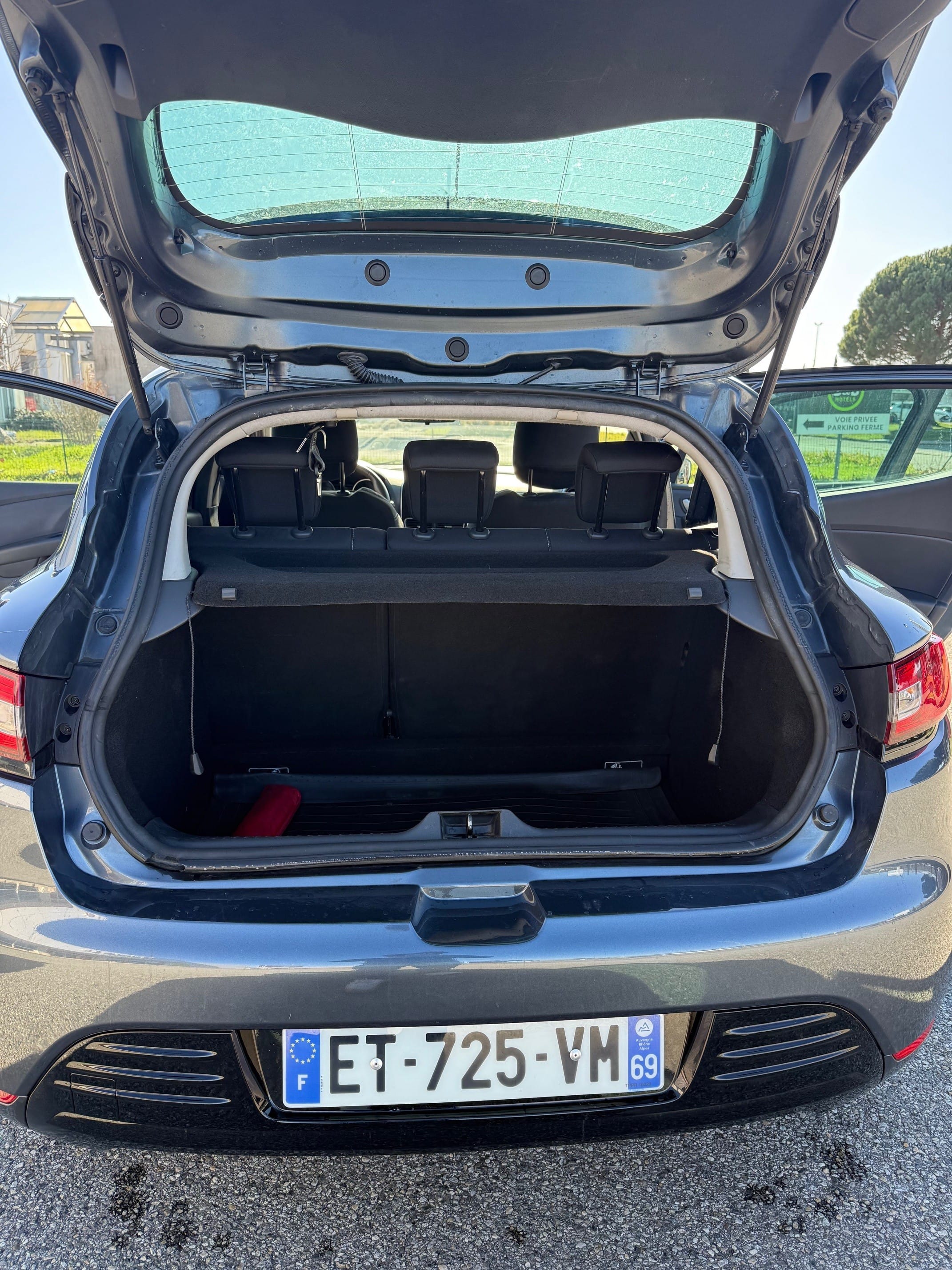 Renault Clio IV 0.9 Tce Limited avec Chaines