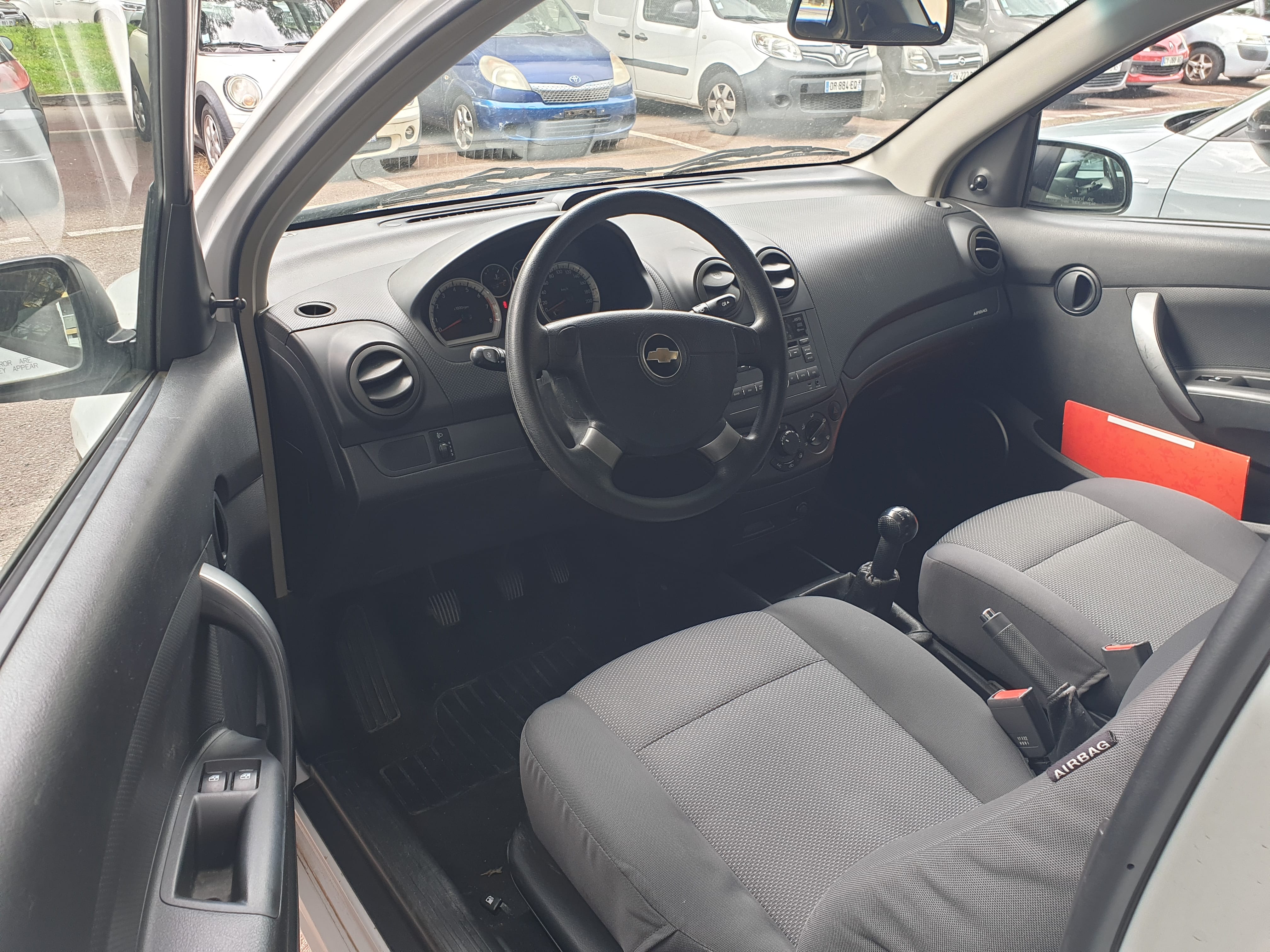 Chevrolet Aveo avec Autoradio