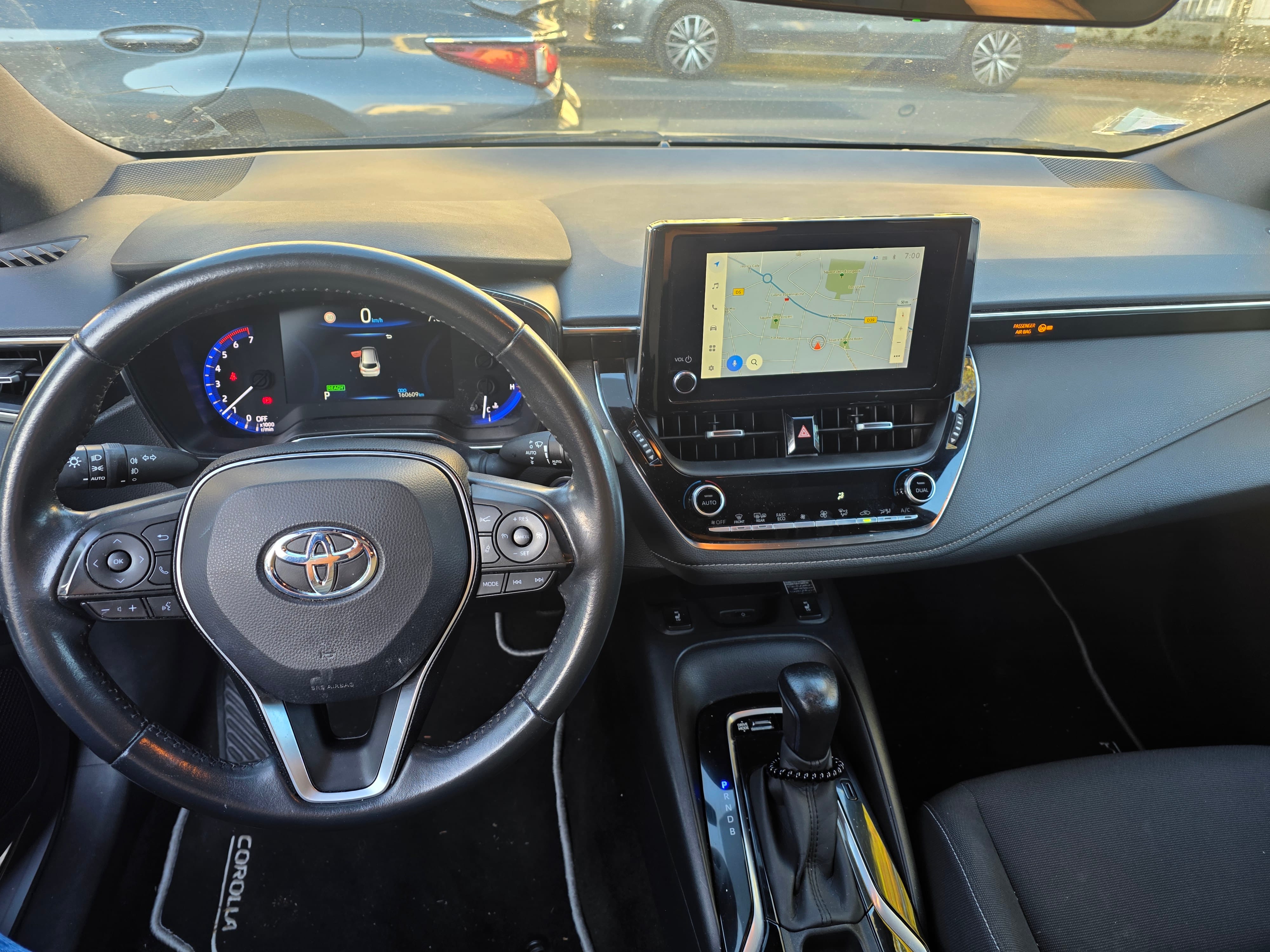 Toyota Corolla Touring Sports Dynamic Hybride avec GPS
