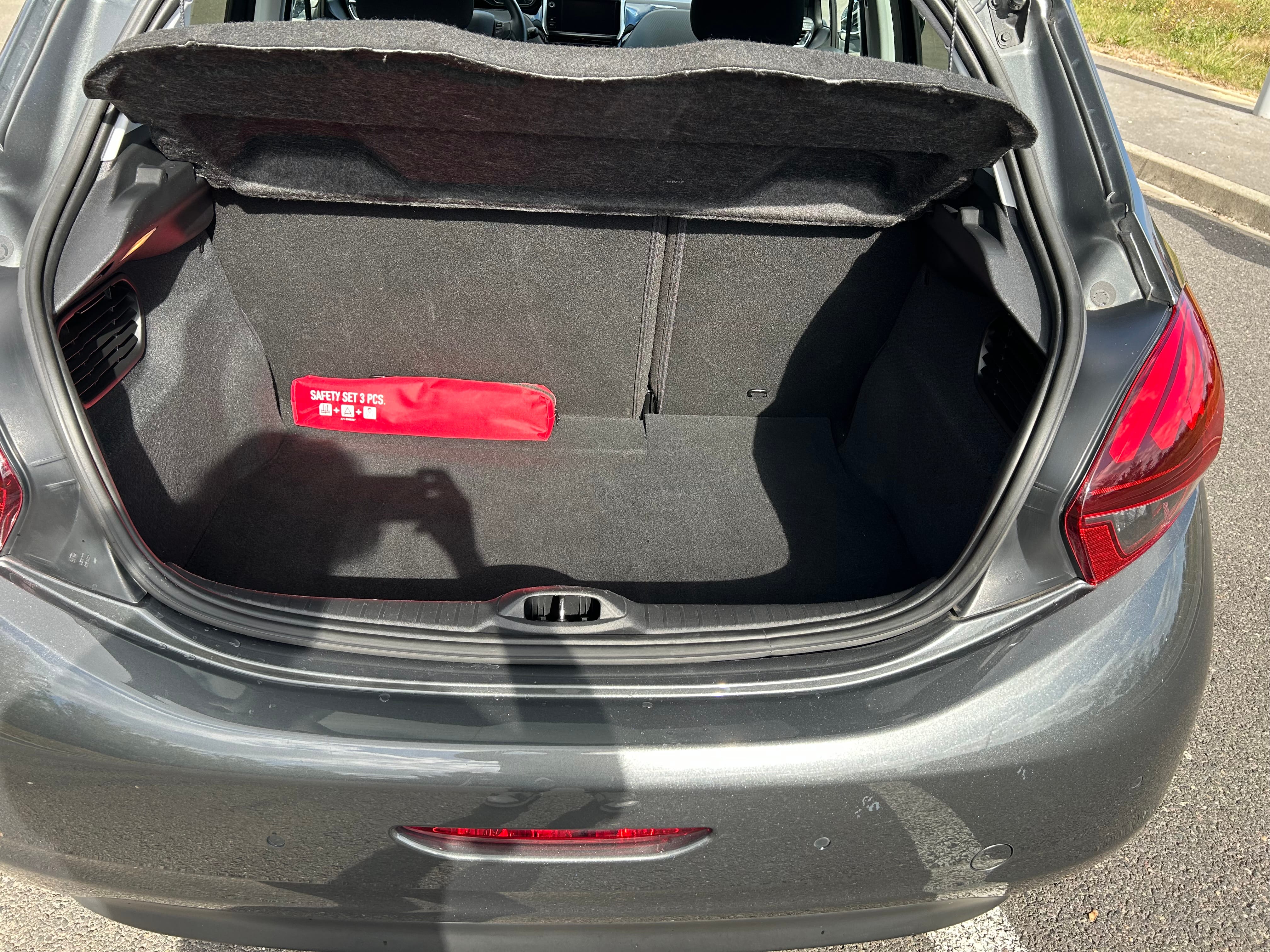 Peugeot 208 avec Android Auto