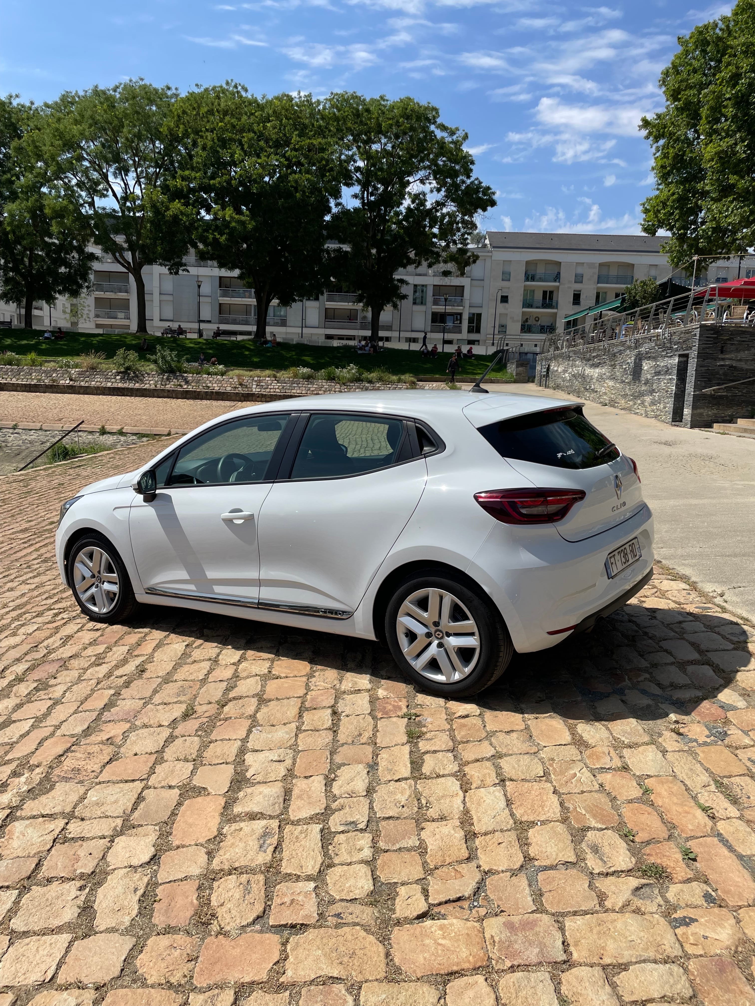 Renault Clio avec Régulateur de vitesse