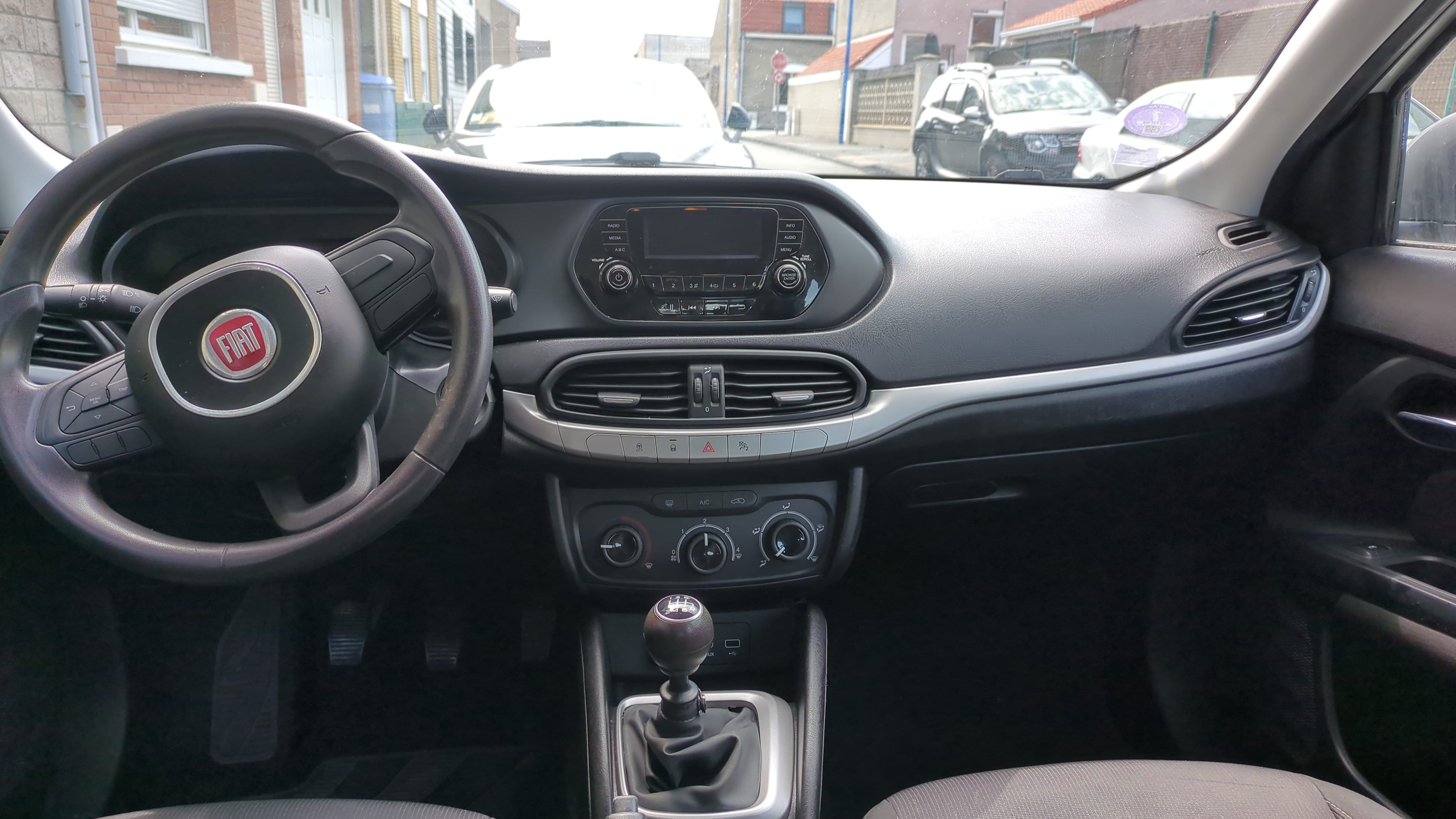 Fiat Tipo 1.4 95ch avec Autoradio