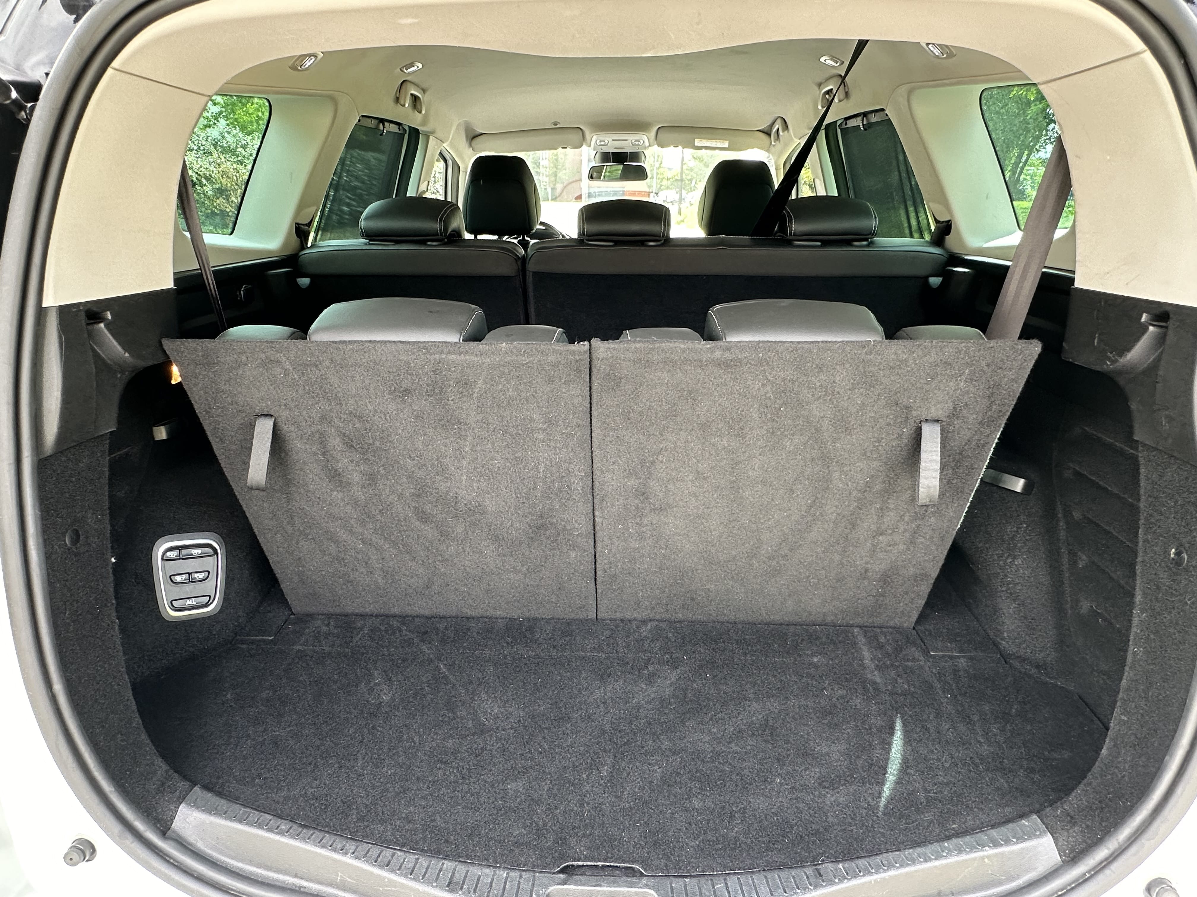 Renault Grand Scenic avec Pneus neige