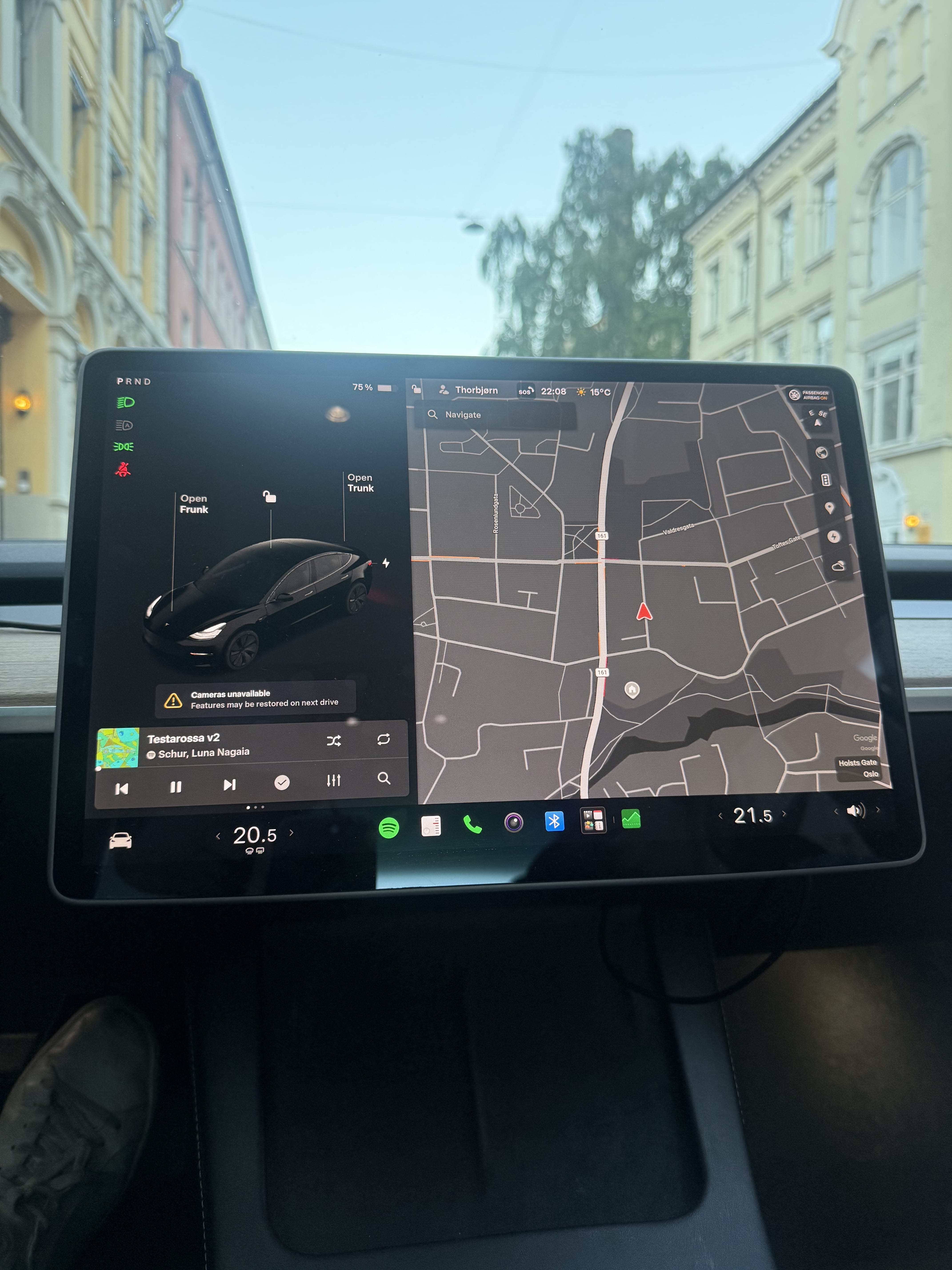 Tesla Model 3 med Ryggekamera