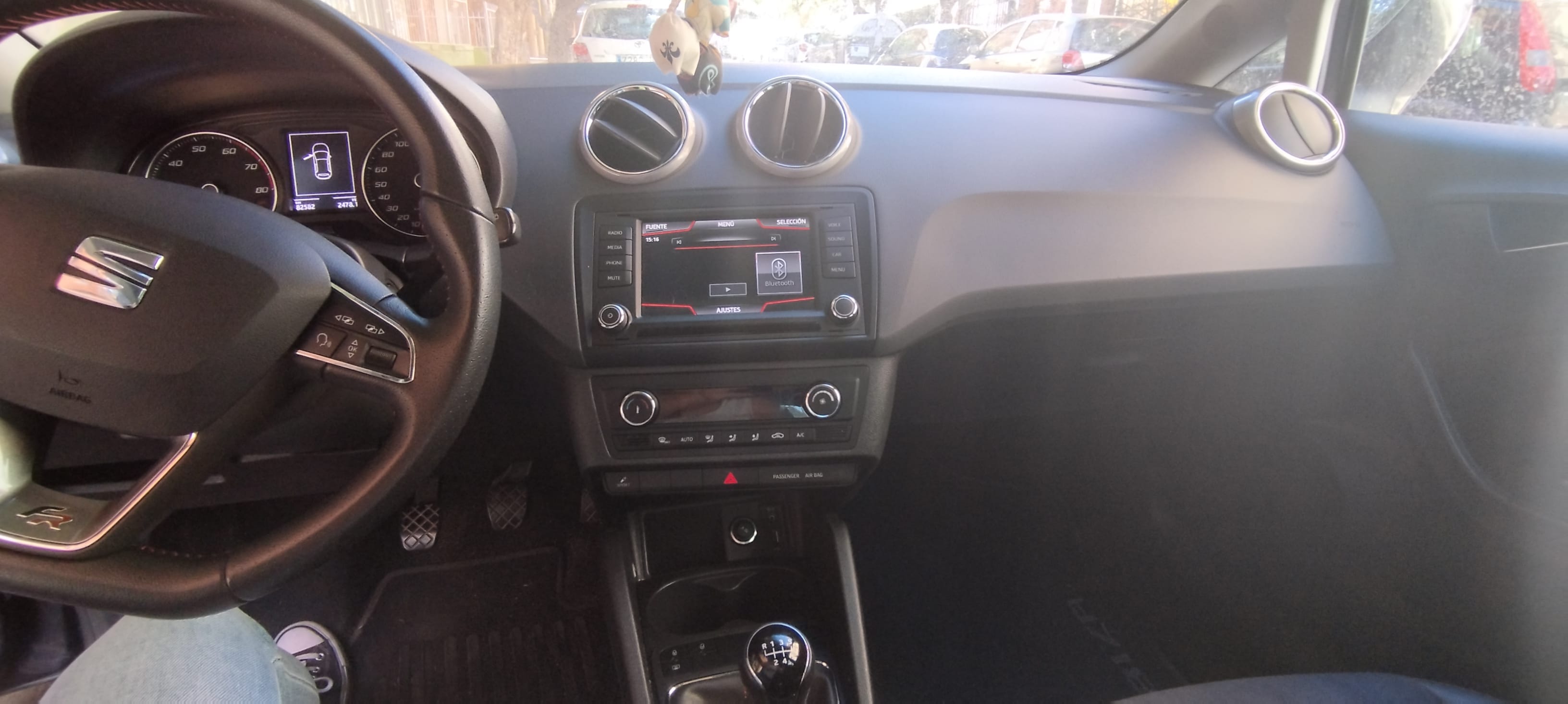 Seat Ibiza con Audio Bluetooth