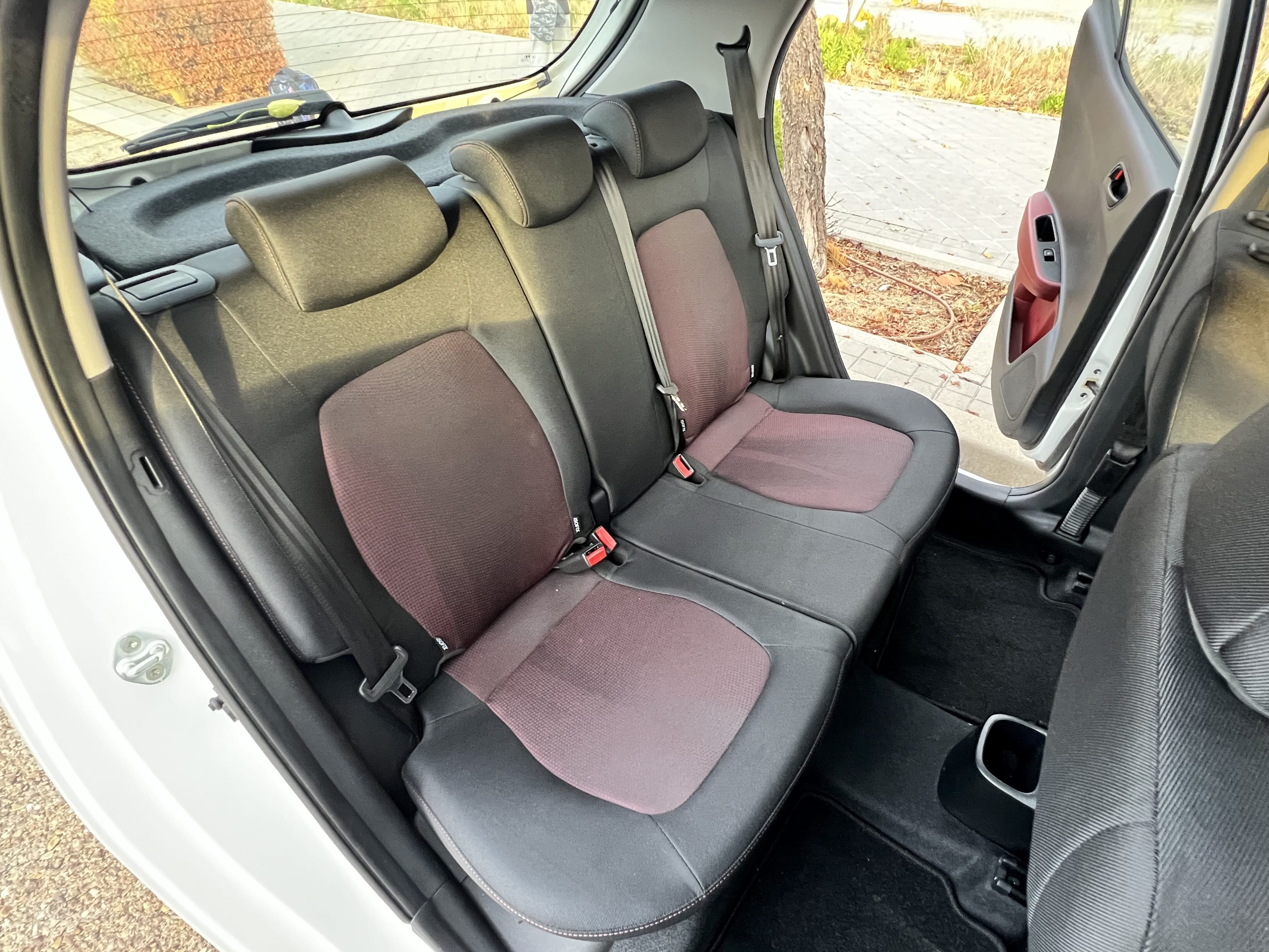 Hyundai i10 con Audio Bluetooth