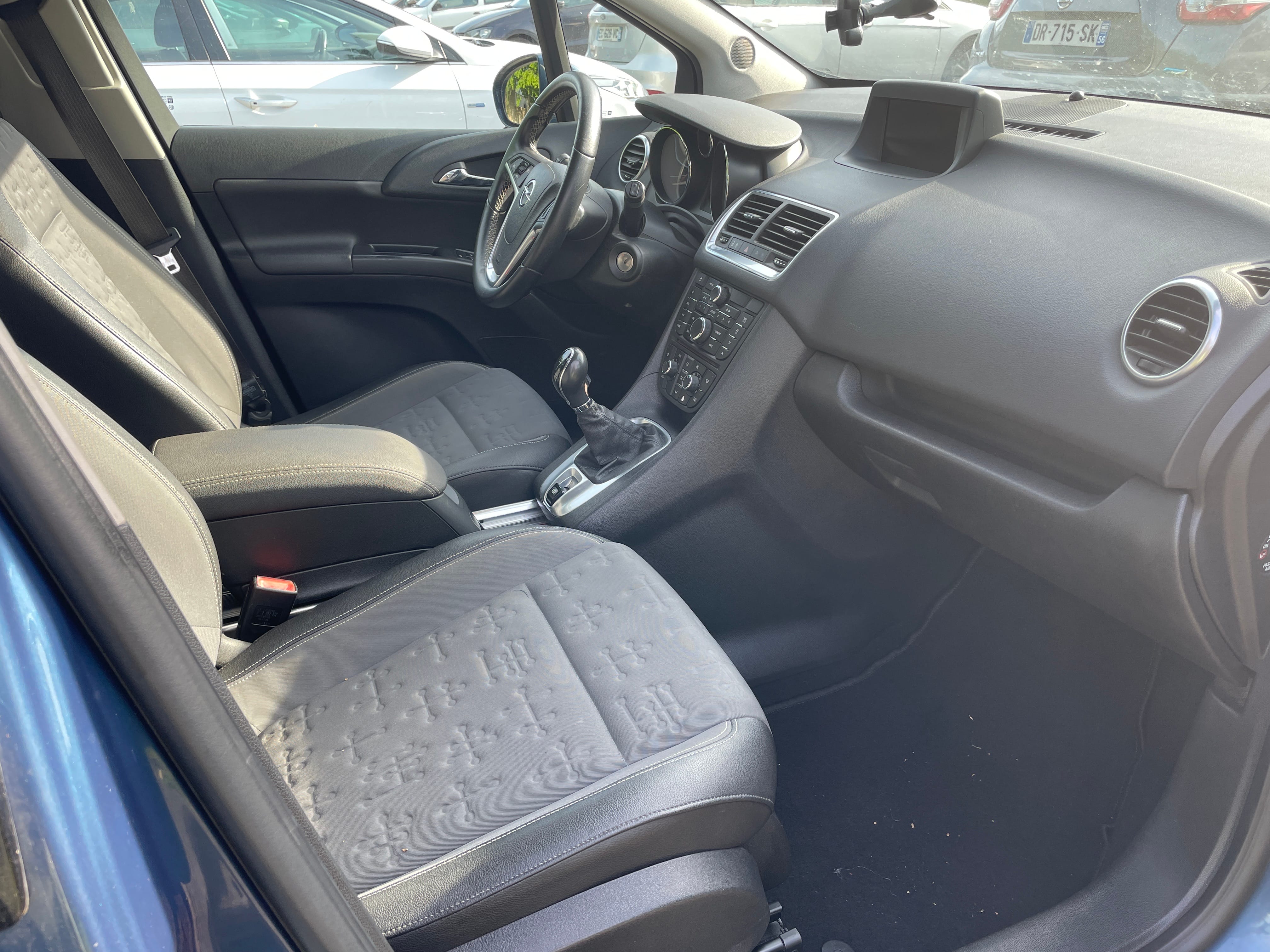 Opel Meriva 1.4 Turbo avec Entrée audio / iPod