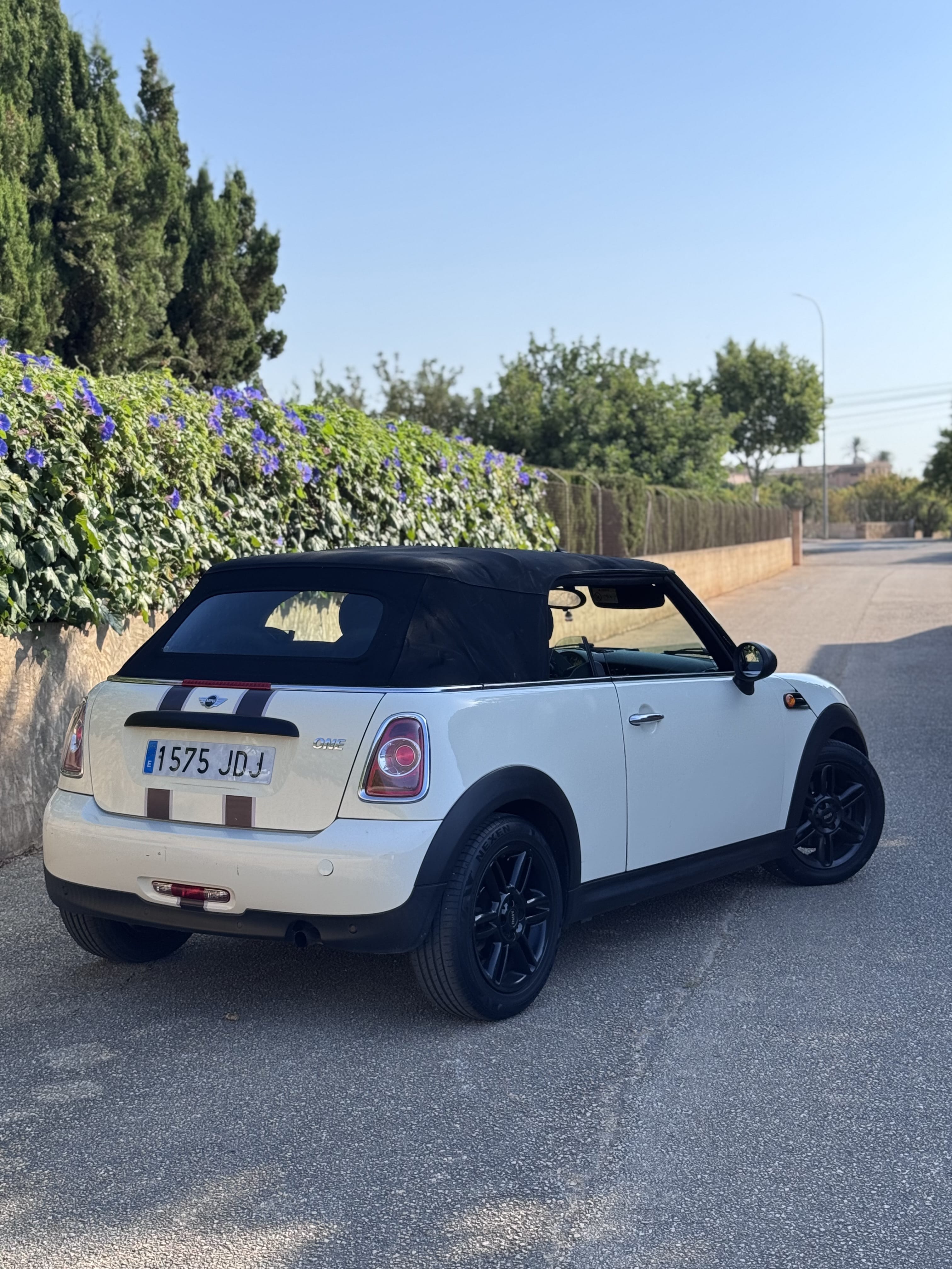 Mini Cooper Convertible R57 con Control de velocidad
