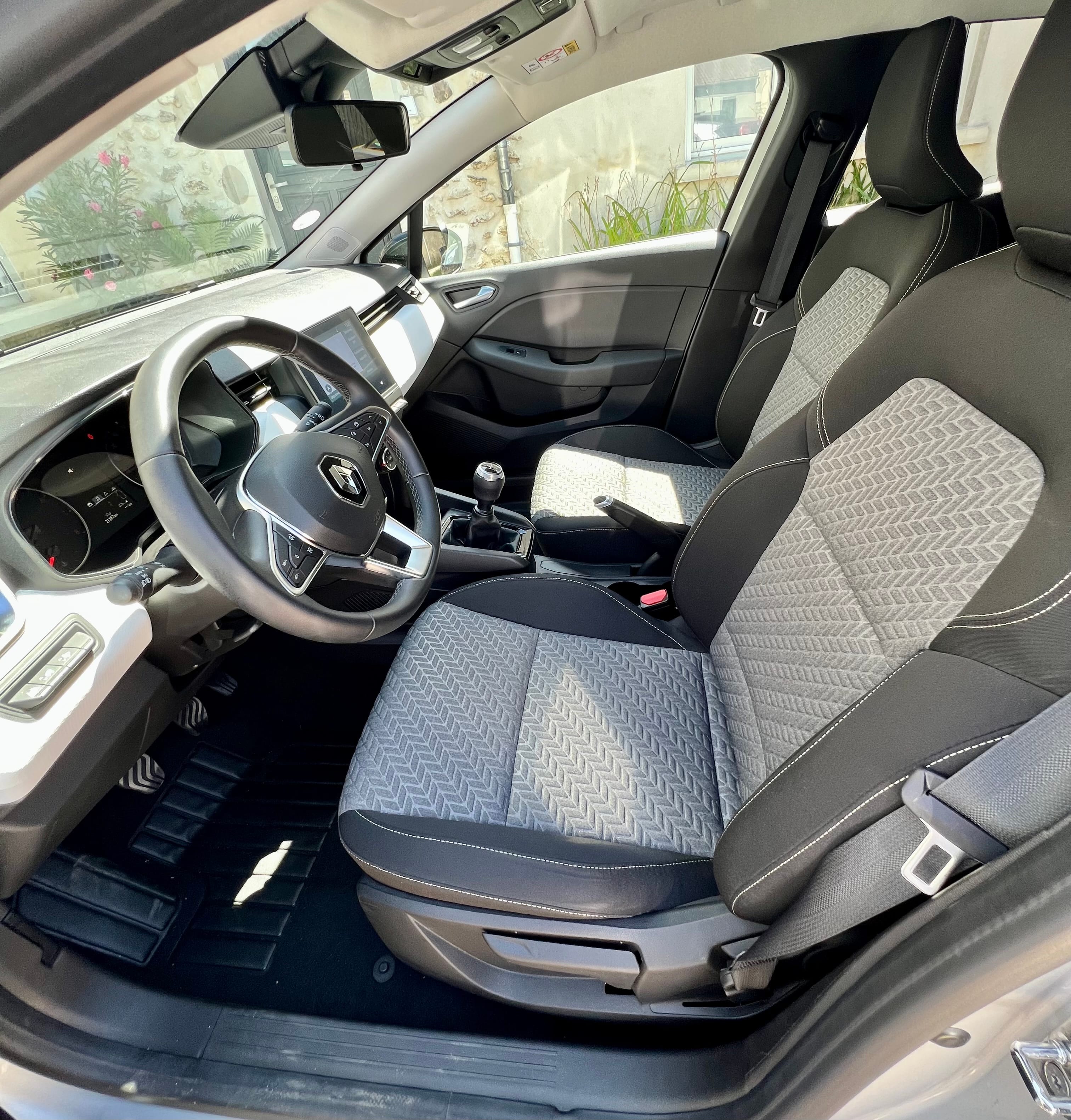 Renault Clio avec Régulateur de vitesse