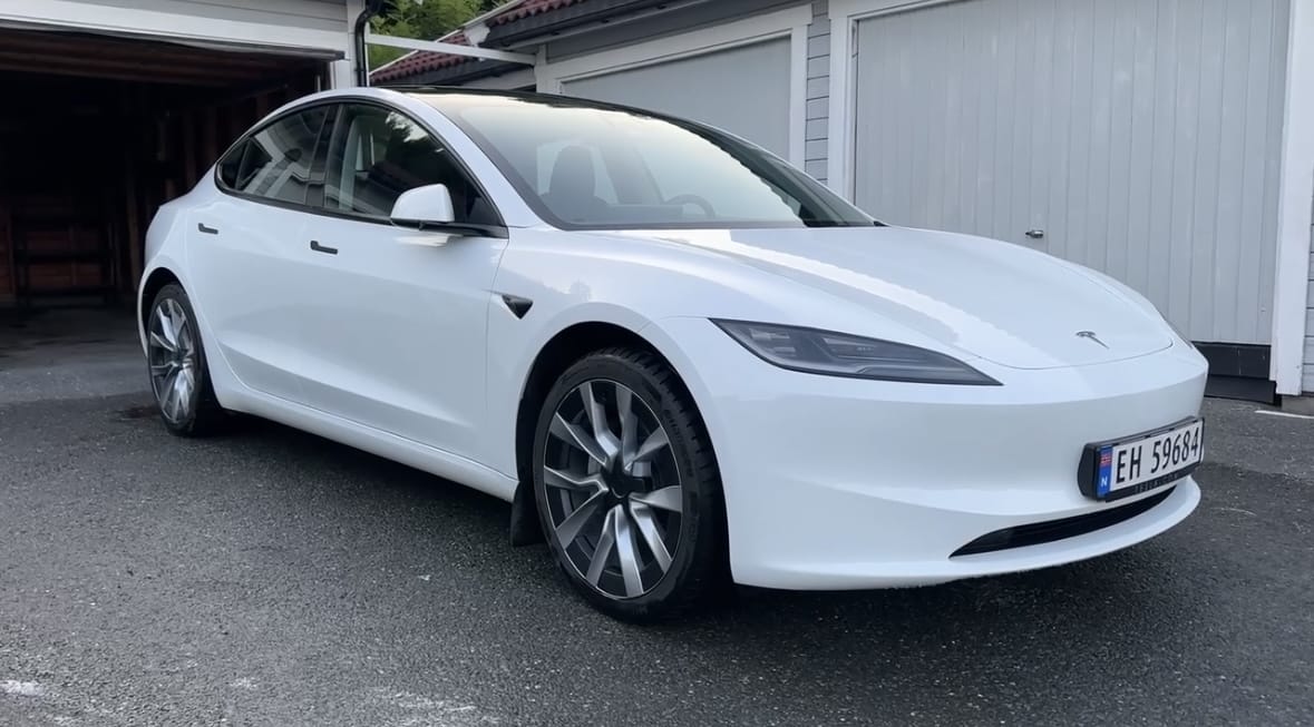 Tesla Model 3 med Aircondition