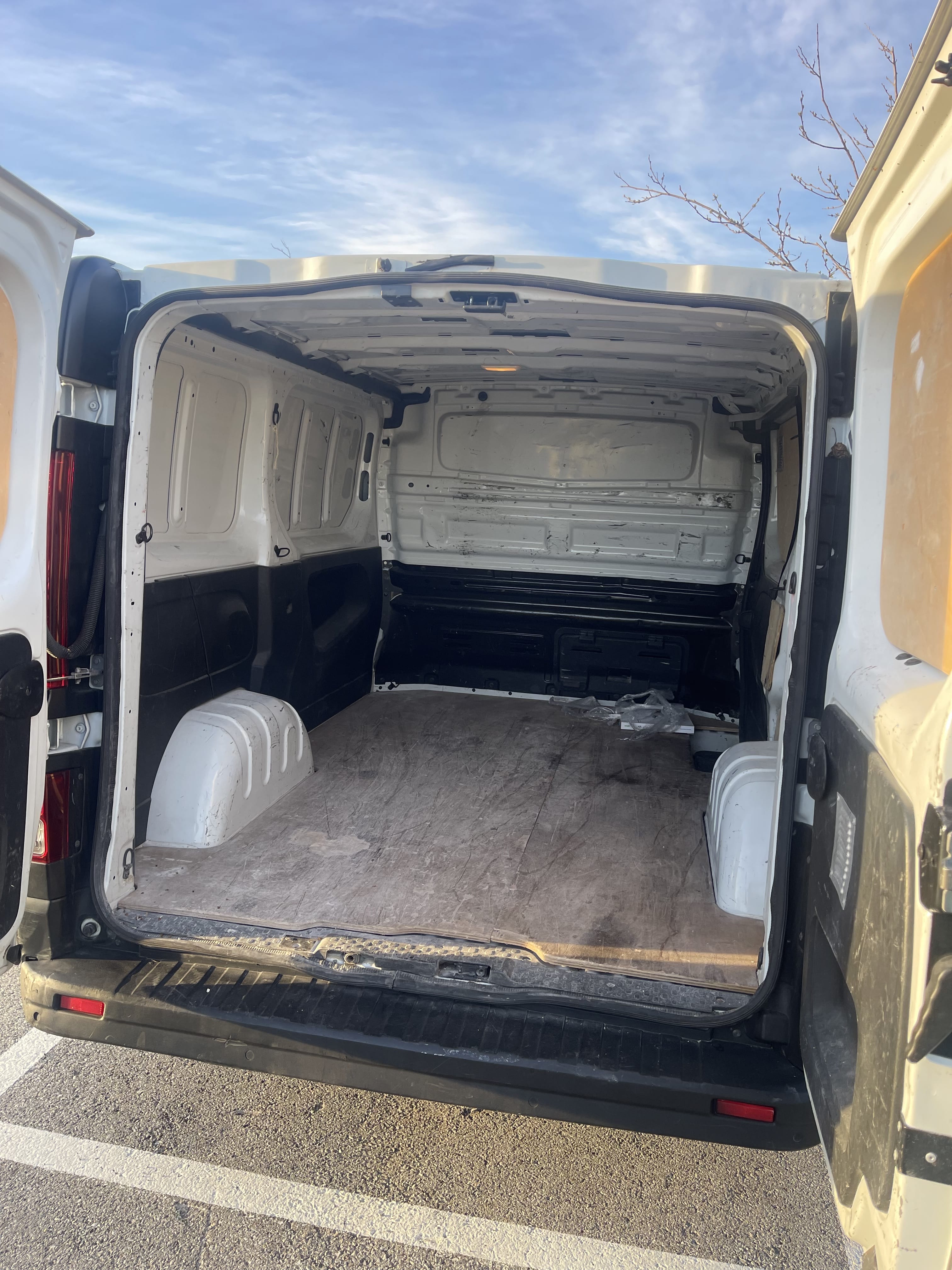 Renault Trafic 1.6 dci 120ch avec Régulateur de vitesse