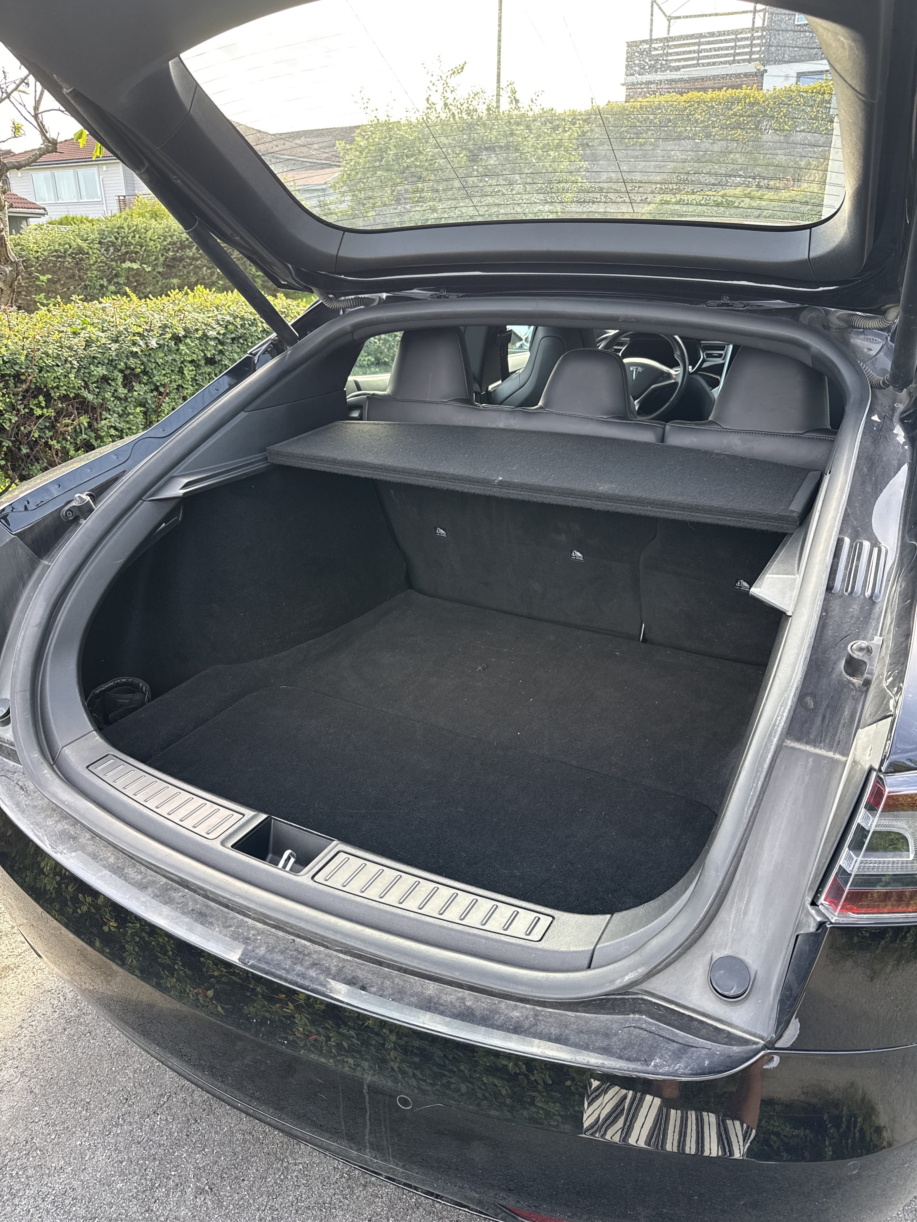 Tesla Model S 75D