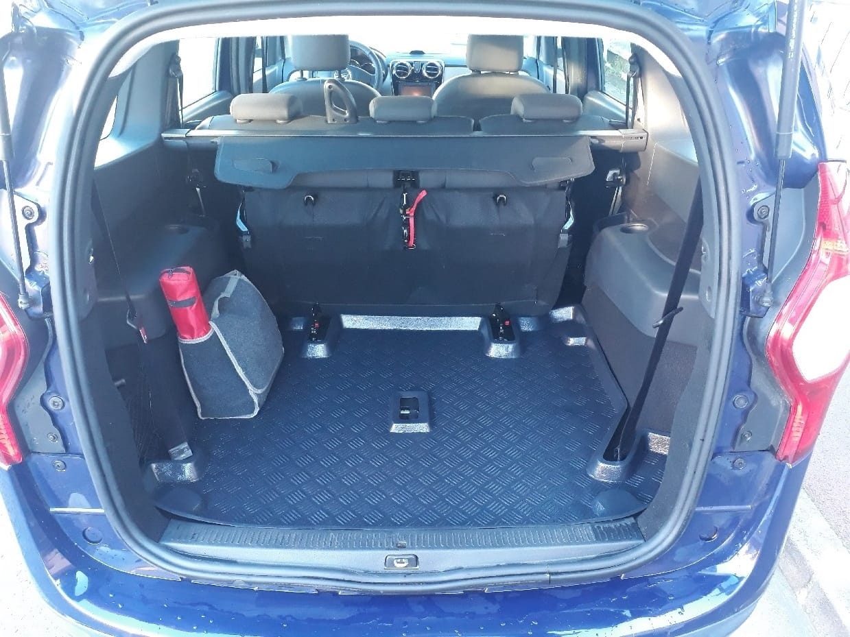 Dacia Lodgy 1.2 TCE 115Ch Lauréate 7 Places avec Audio Bluetooth