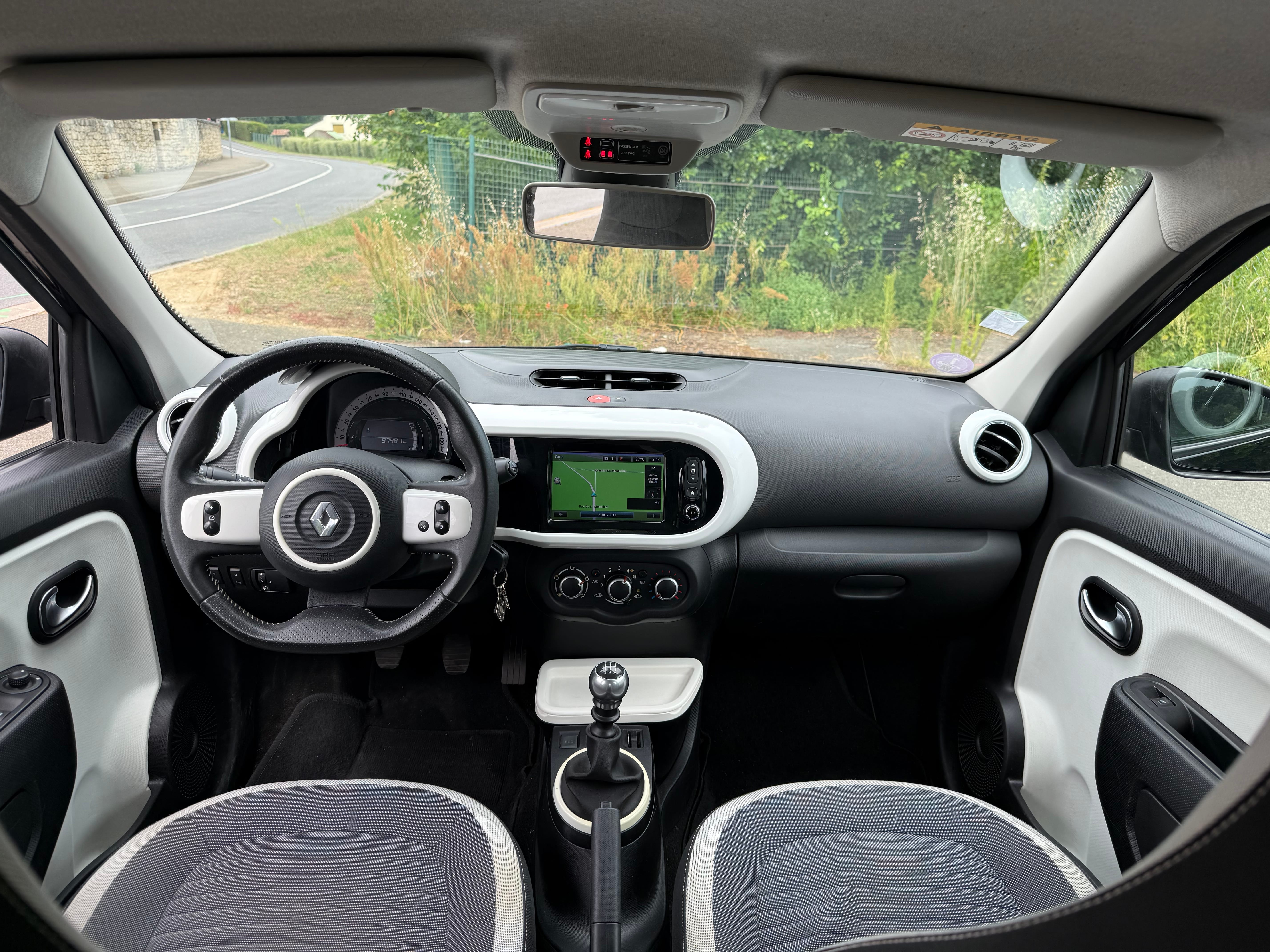 Renault Twingo III avec GPS