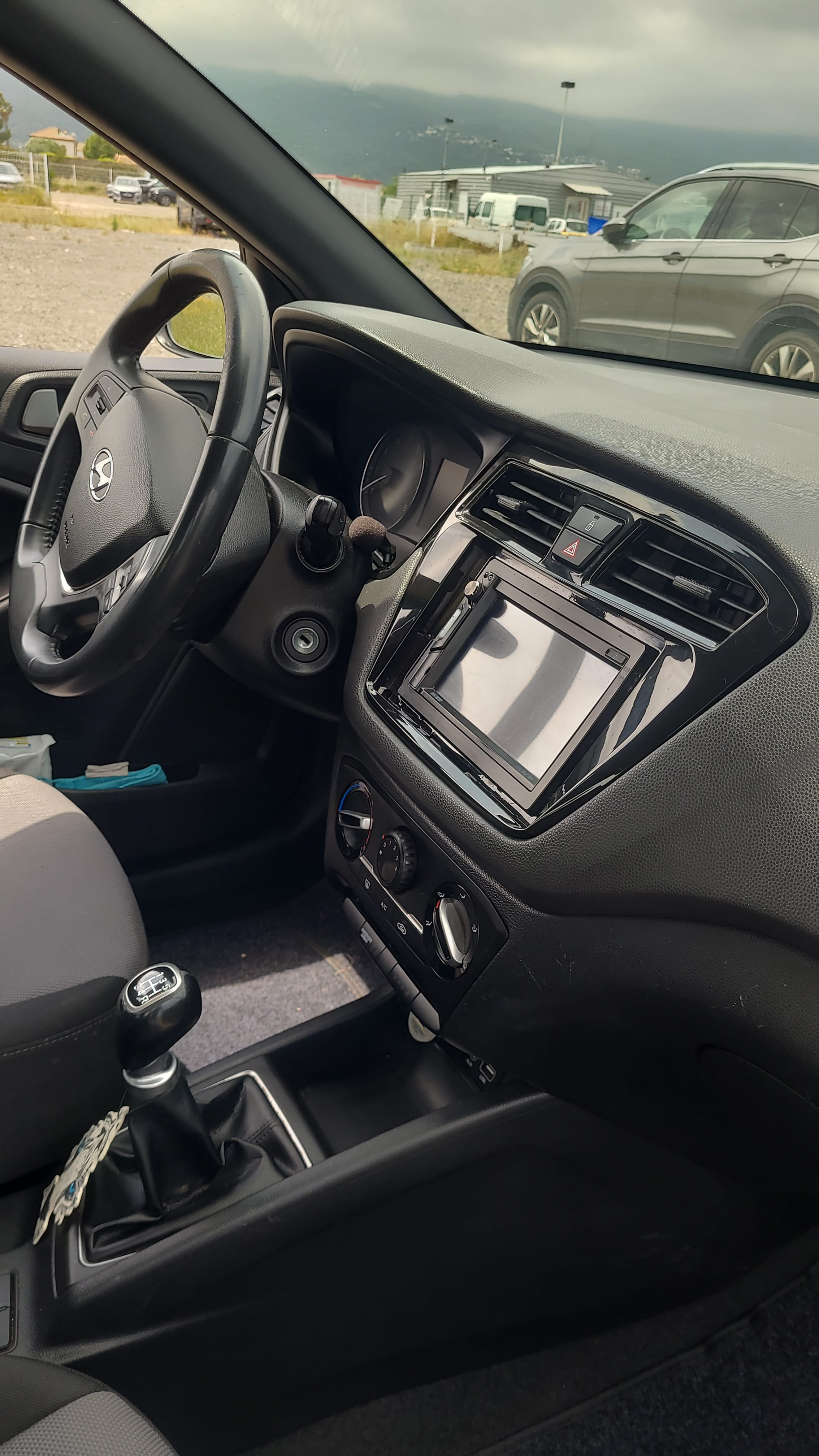 Hyundai i20 1.2 essence avec Régulateur de vitesse