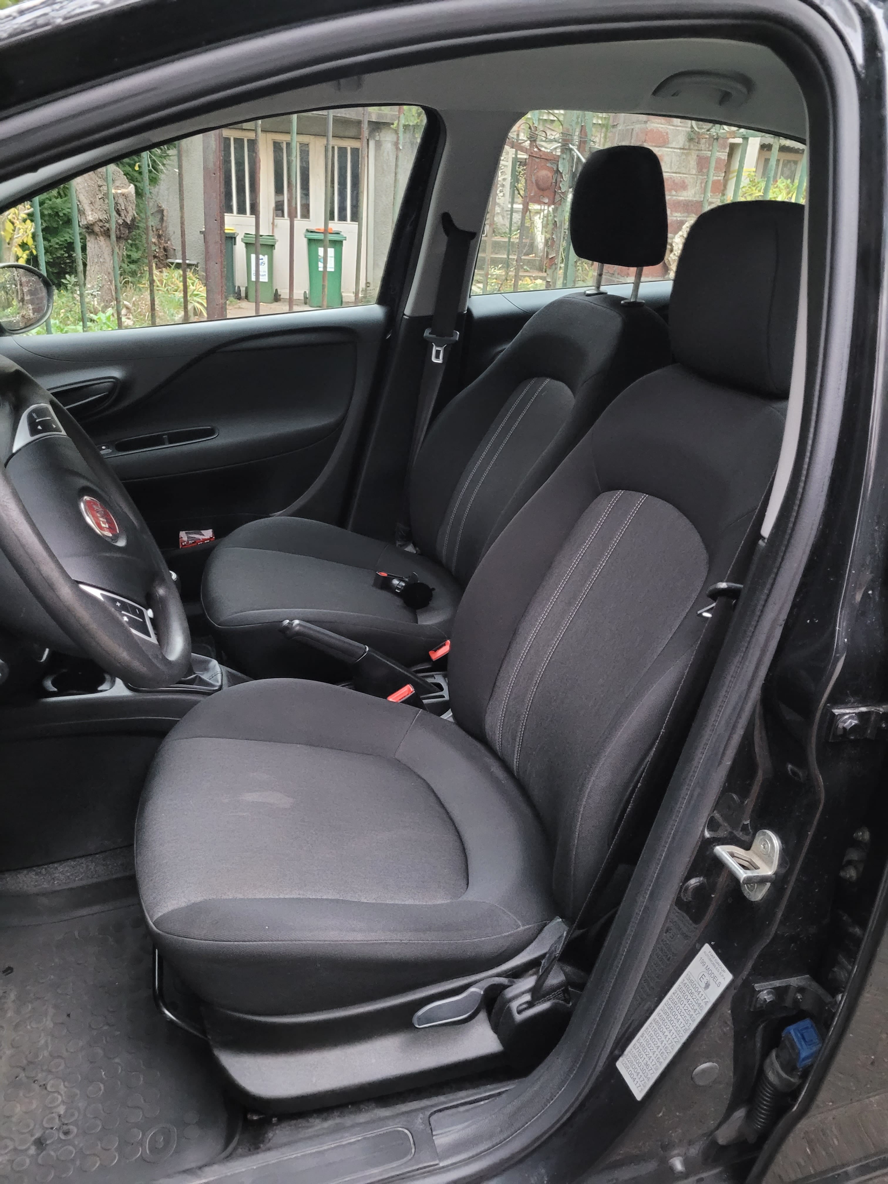 Fiat Punto avec Audio Bluetooth