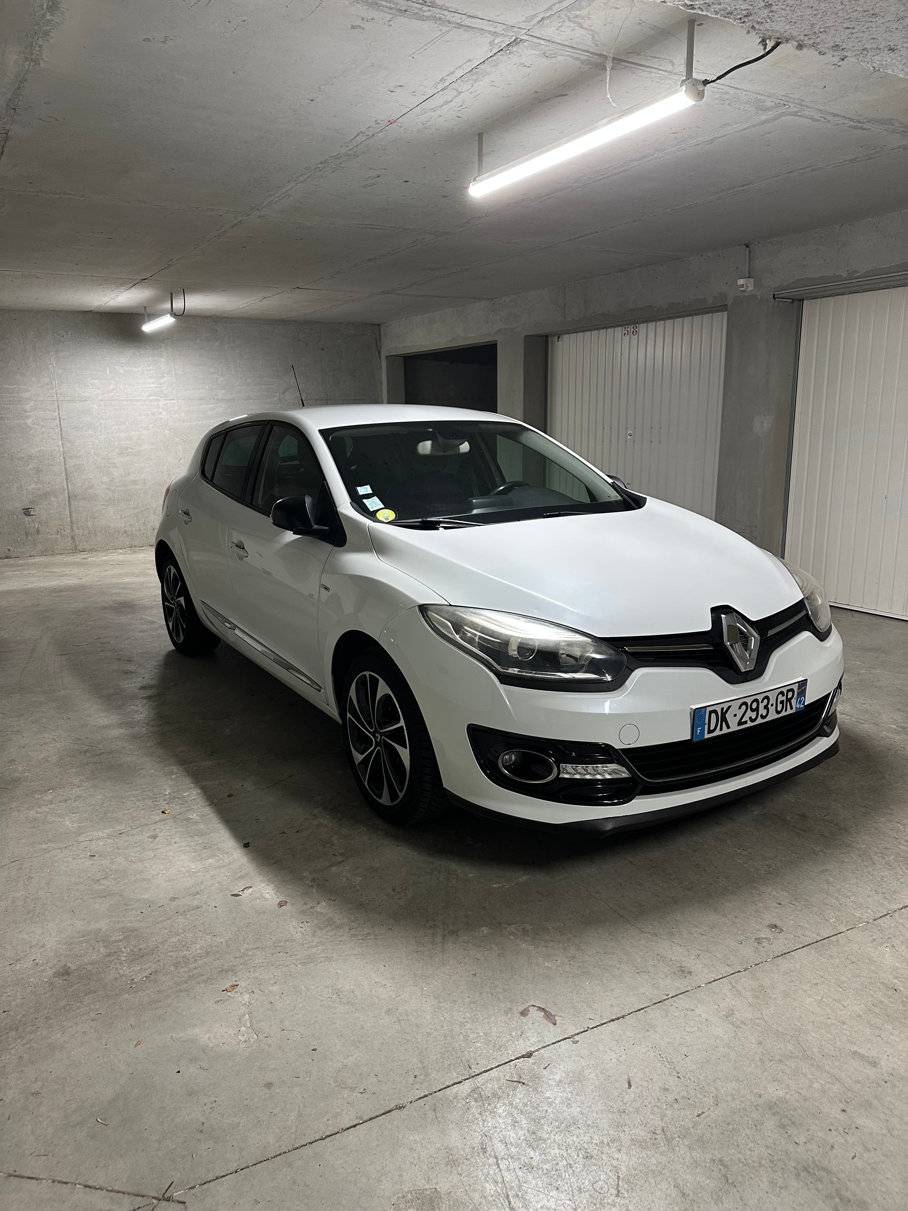 Renault Mégane 1.5 dci 110 avec Siège bébé