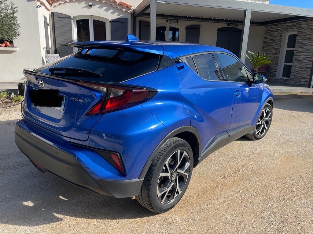 Toyota C-HR avec GPS