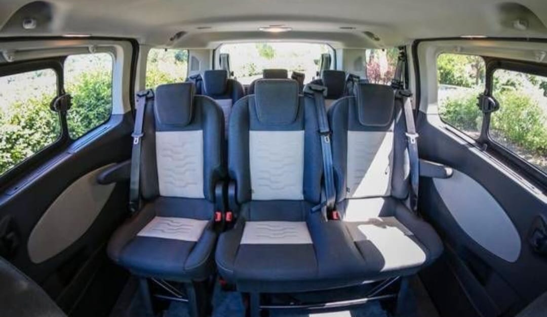 Ford Tourneo Custom avec Autoradio
