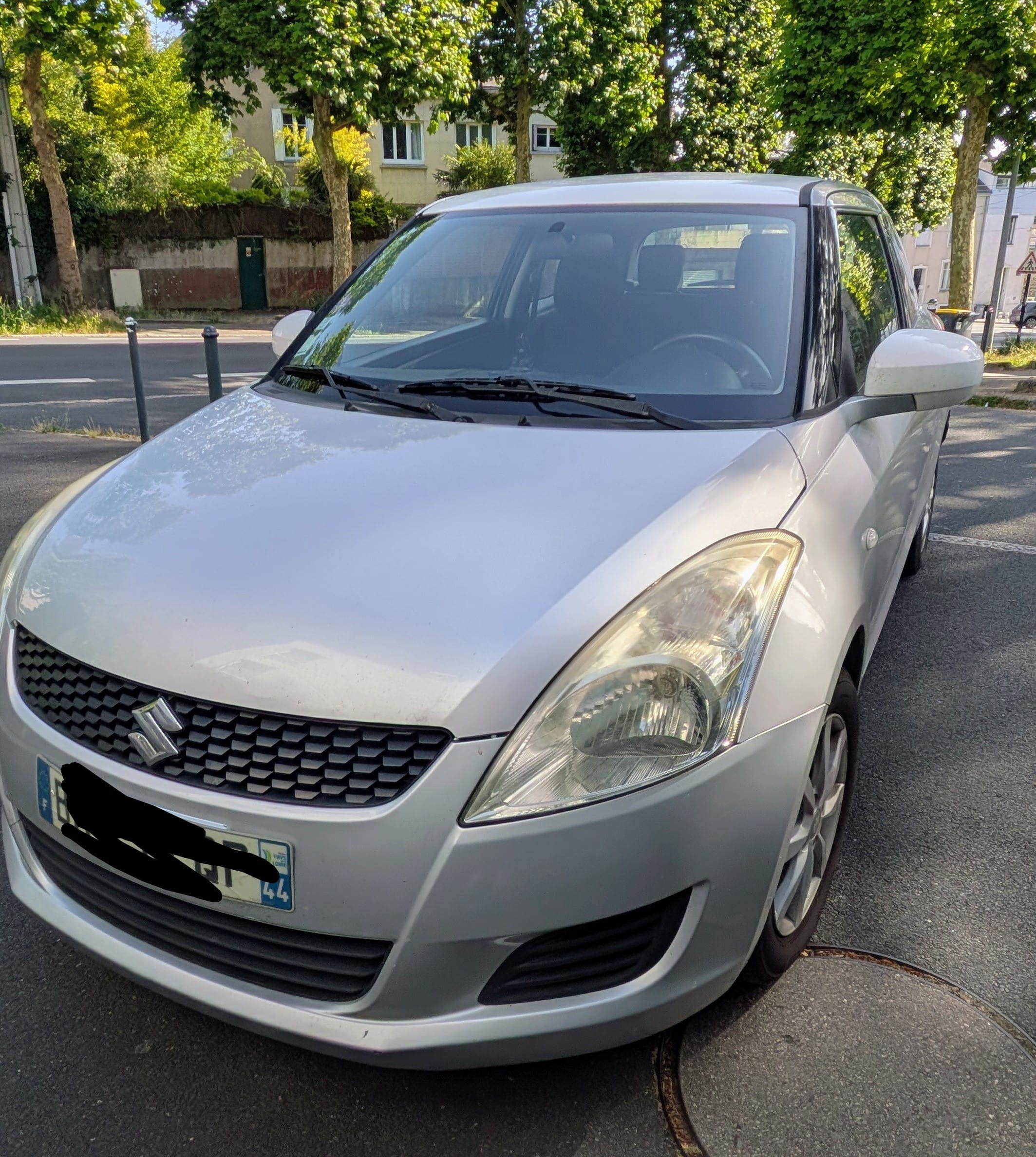 Suzuki Swift, 2011, Essence 95