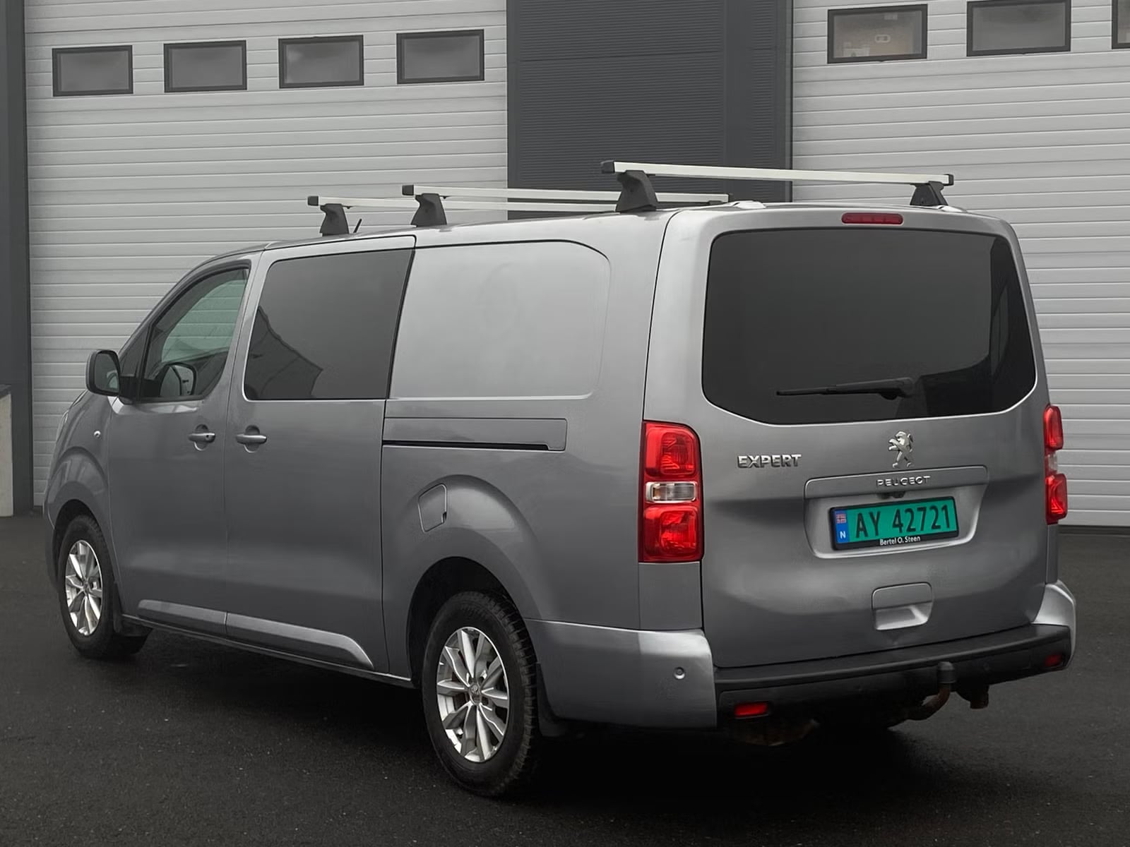 Peugeot Expert med Ryggekamera