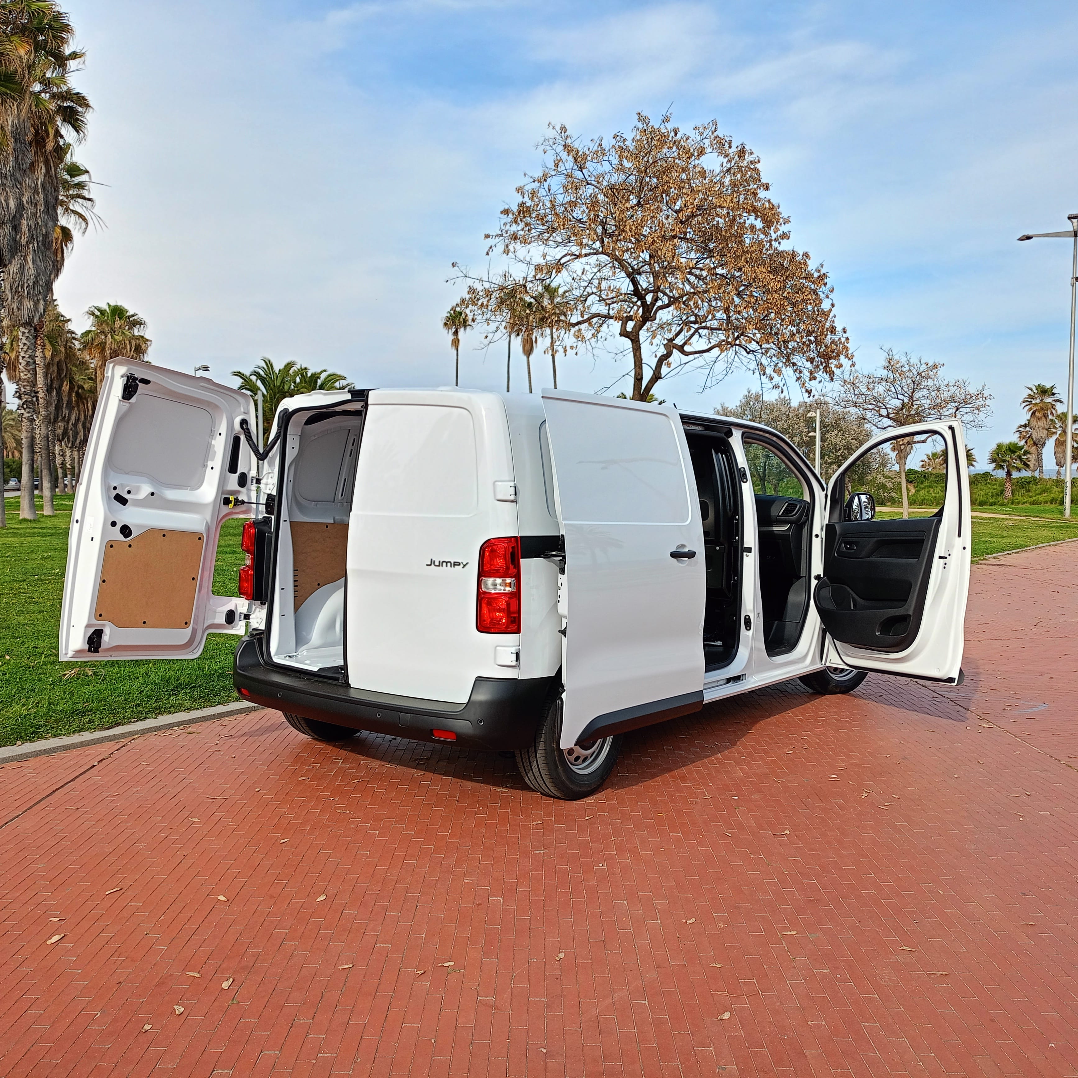 Citroen Jumpy Hdi - CÁMARA marcha atrás 360° - med Apple CarPlay