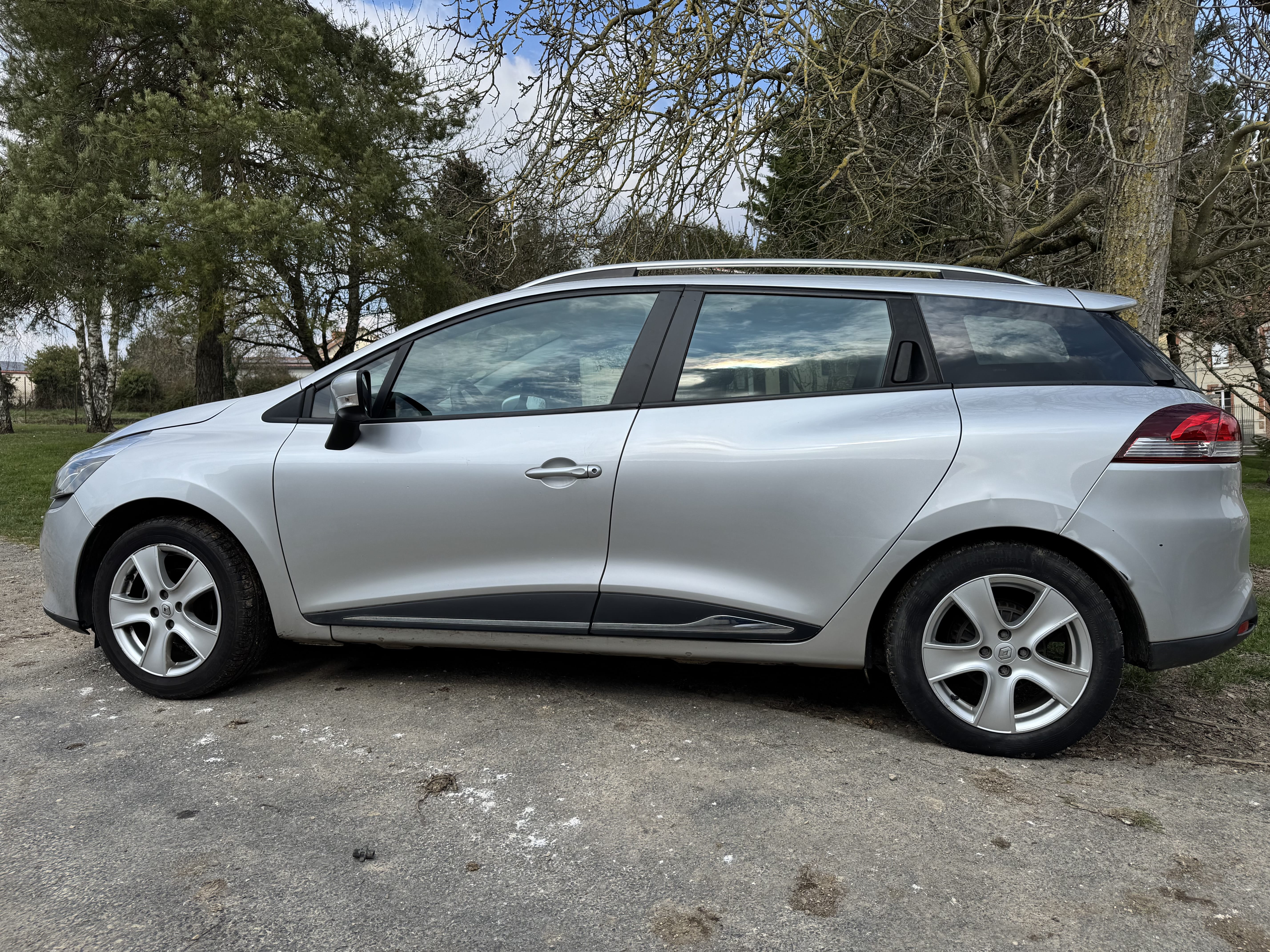 Renault Clio Estate avec Climatisation