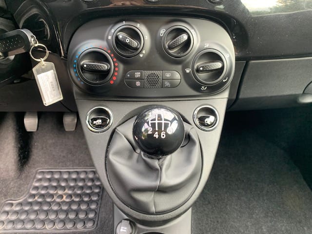 Fiat 500 Hybride 1.0 70CH Hybride Pack Style avec Audio Bluetooth