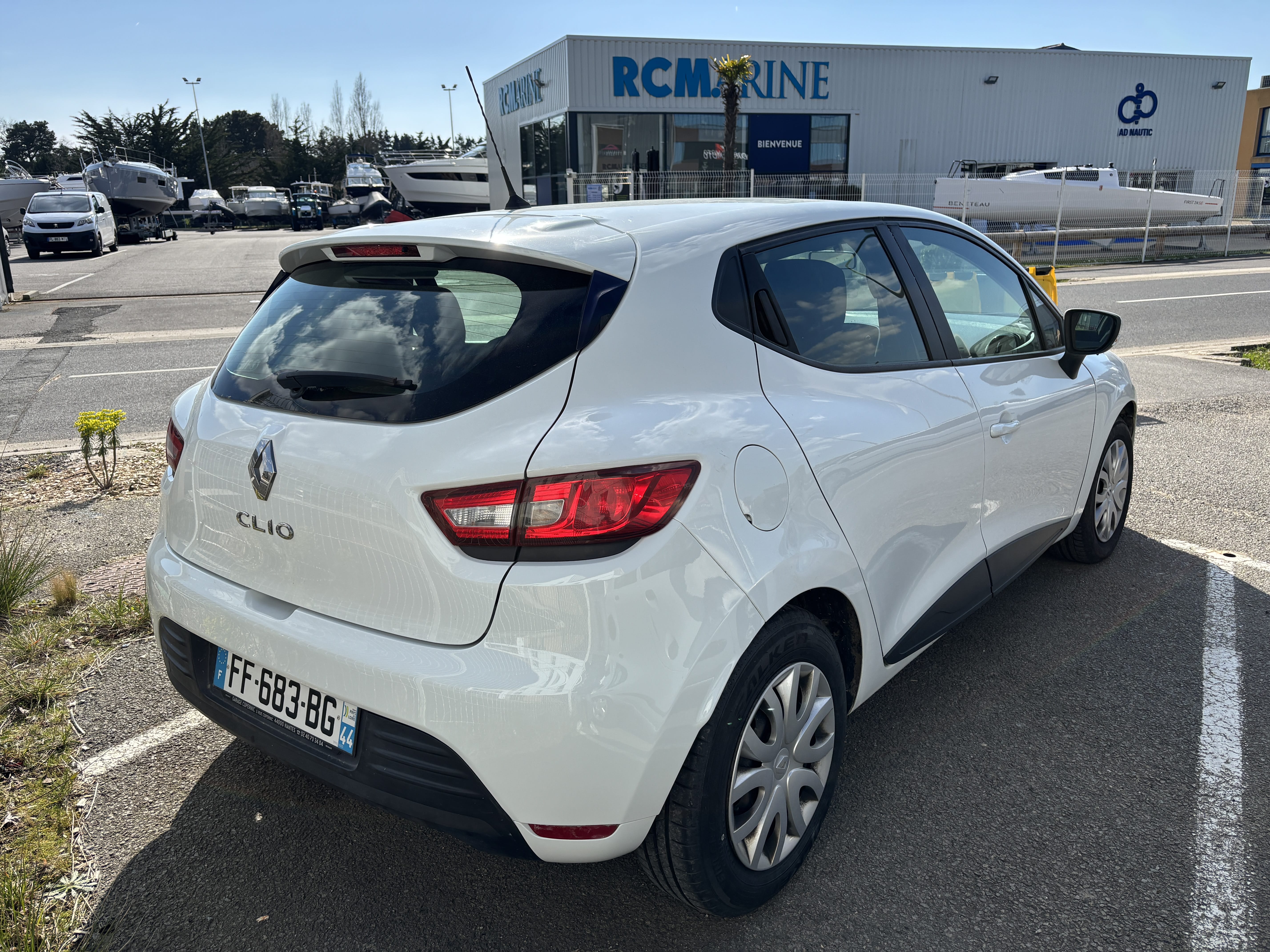 Renault Clio IV 1.5 dci avec GPS