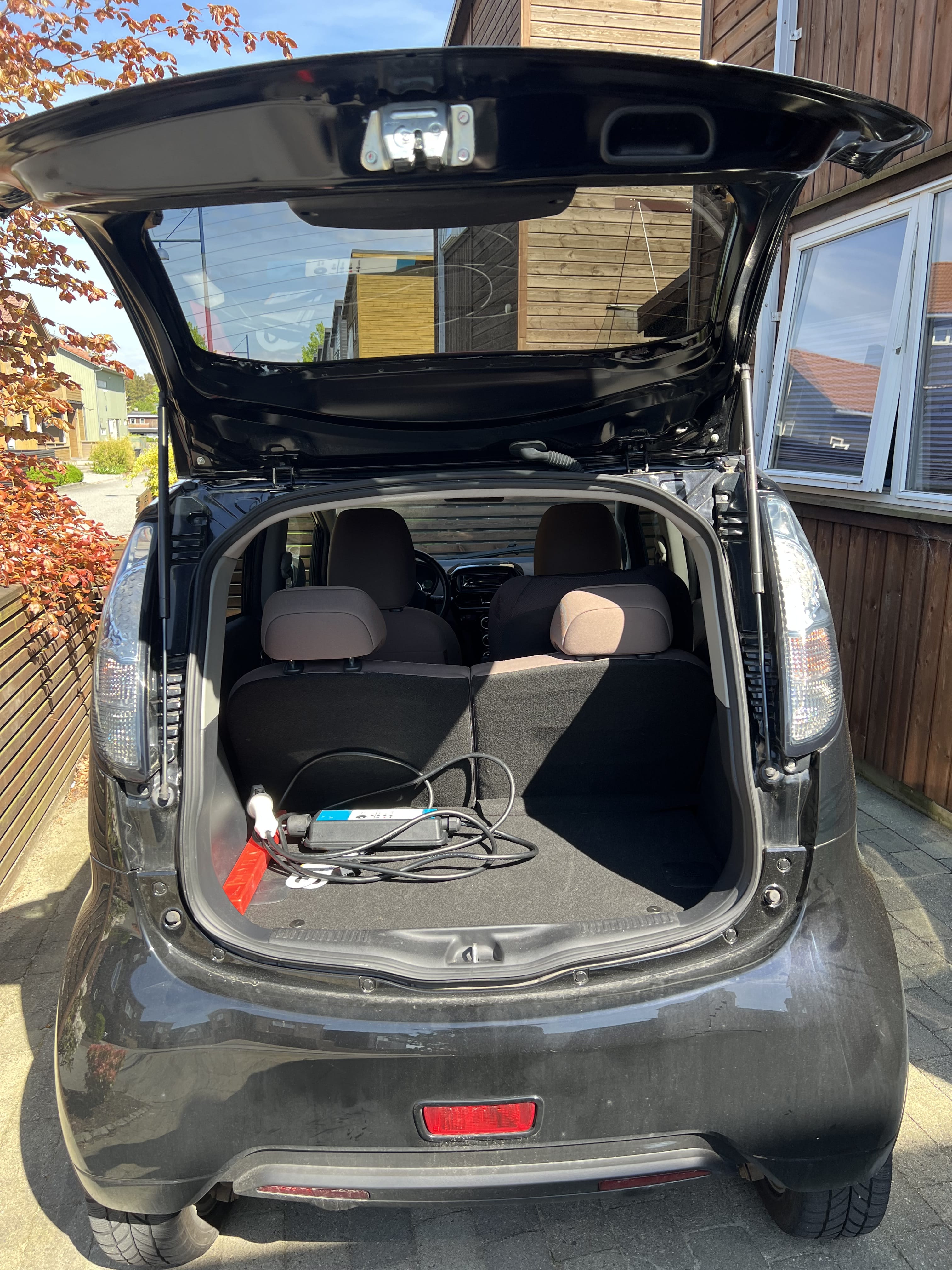 Citroen C-Zero med Bluetooth audio