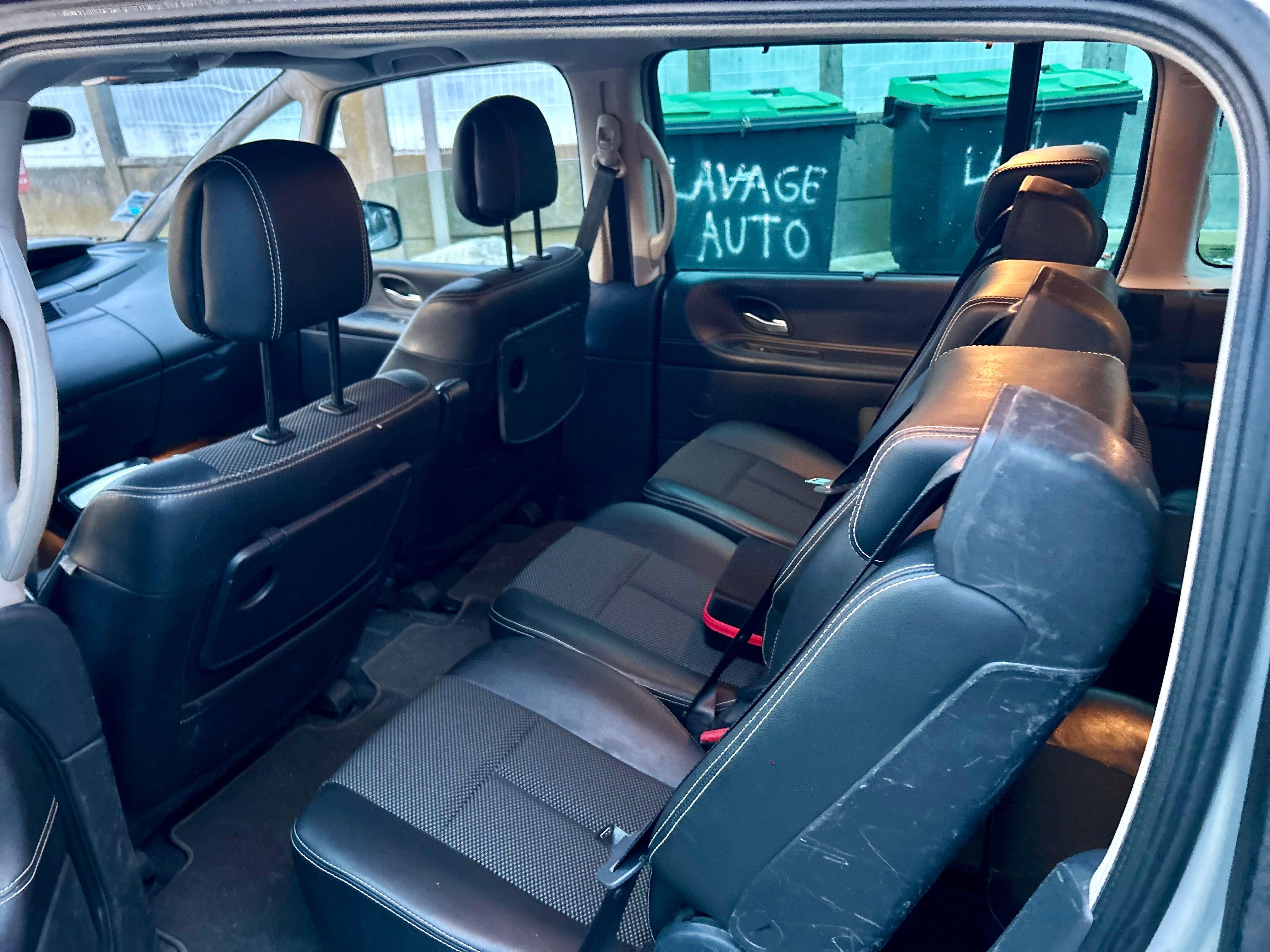 Renault Espace met Dissel