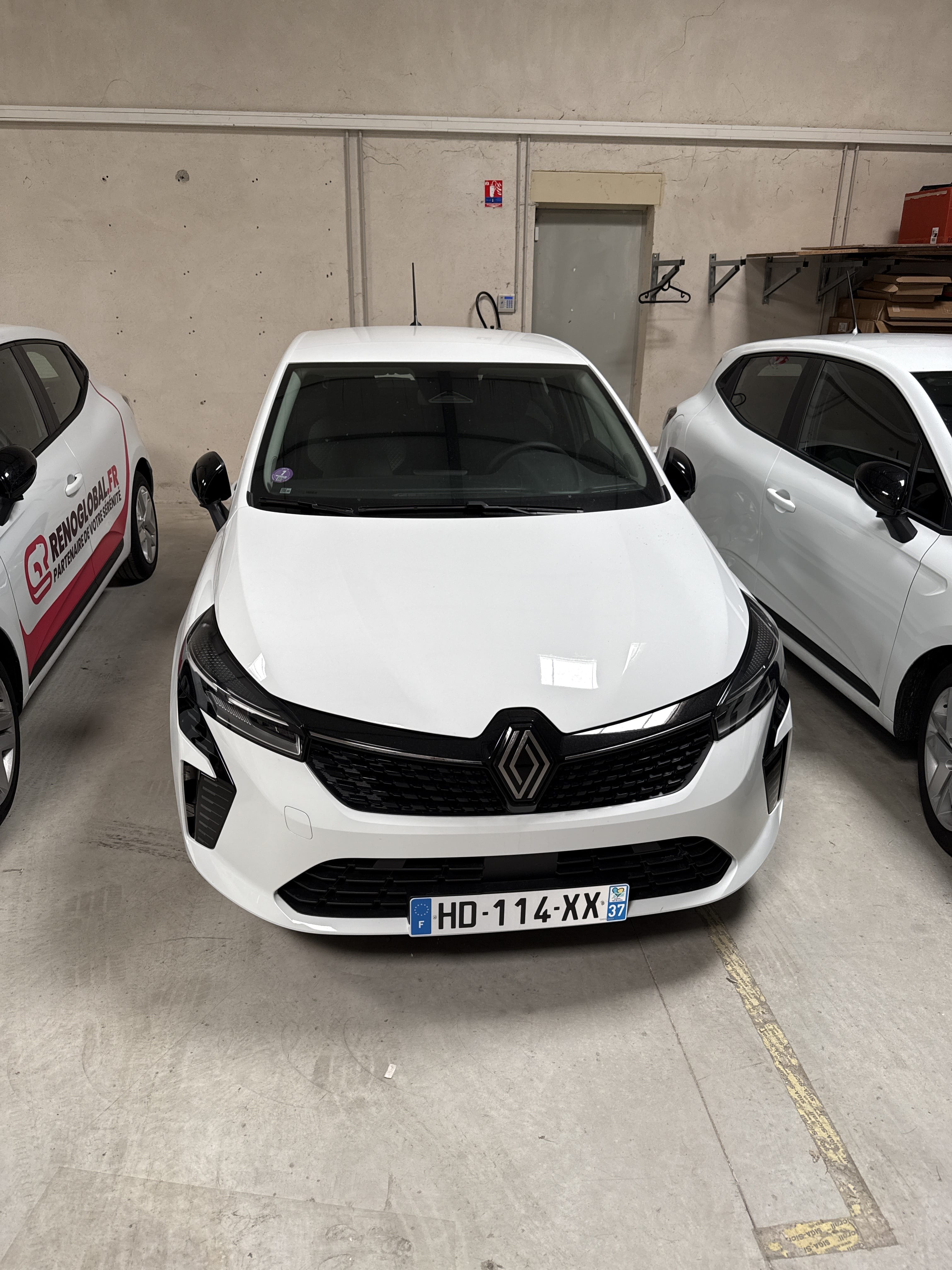 Renault Clio E-tech, 2025, Essence 95 / Électrique (hybride), automatique