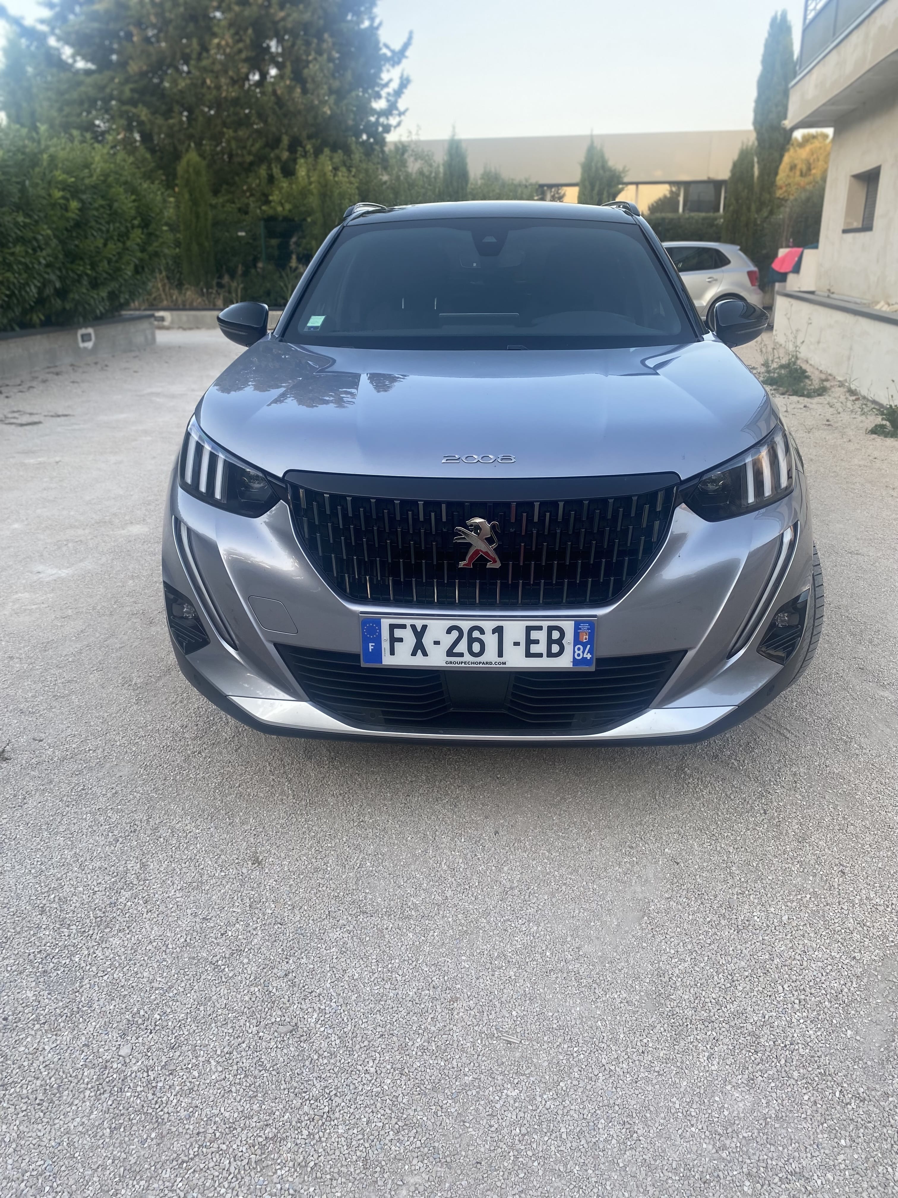 Peugeot 2008, 2021, Essence 98, automatique