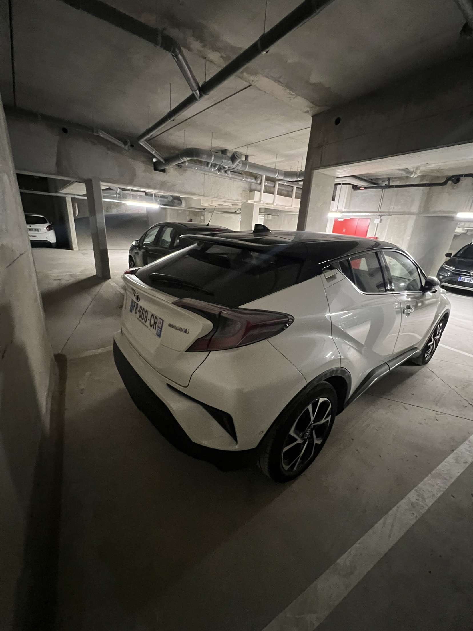 Toyota C-HR avec GPS