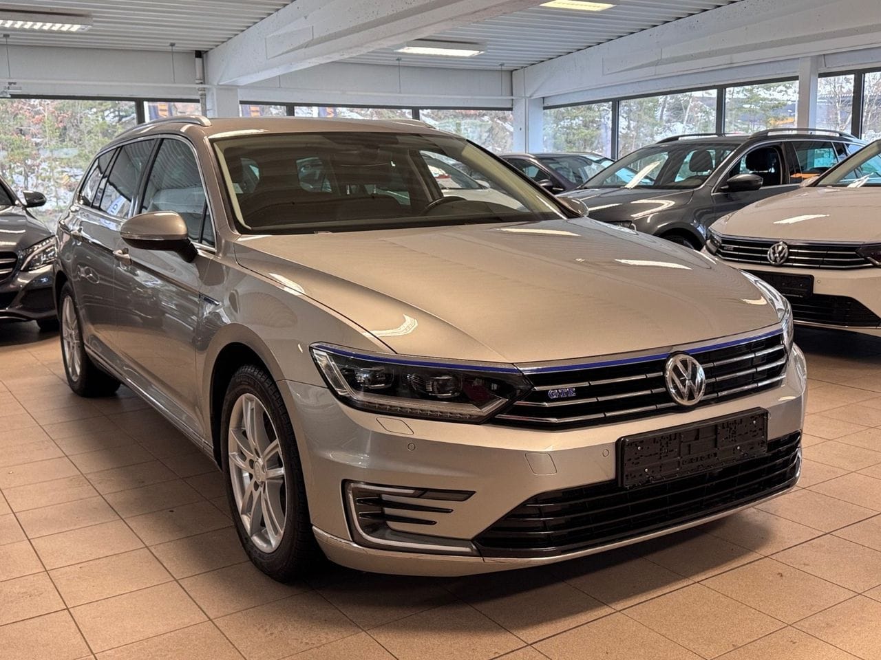 Volkswagen Passat GTE Hybrid med Bluetooth audio