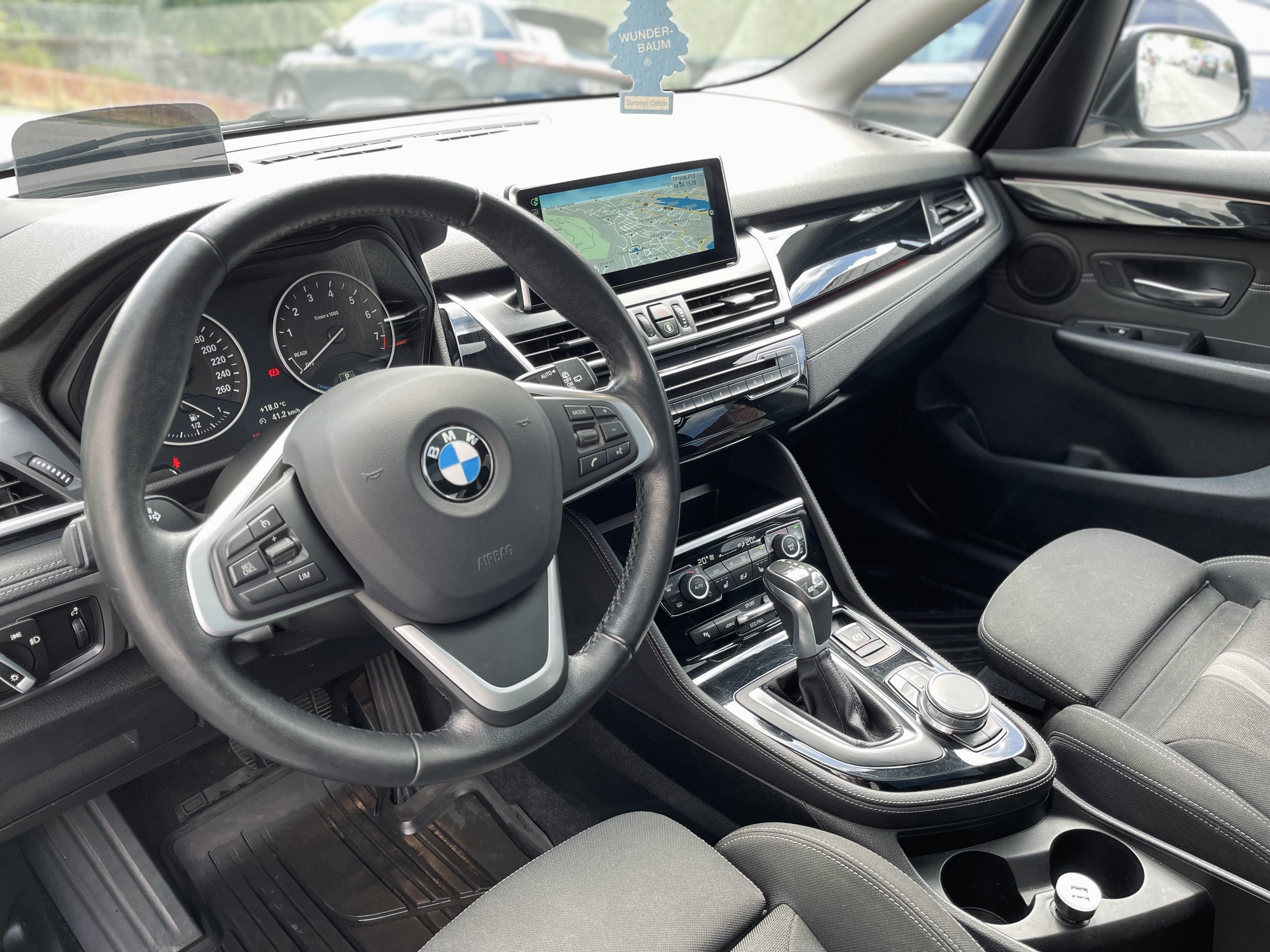 BMW 2-Serie Active Tourer med Lydinngang