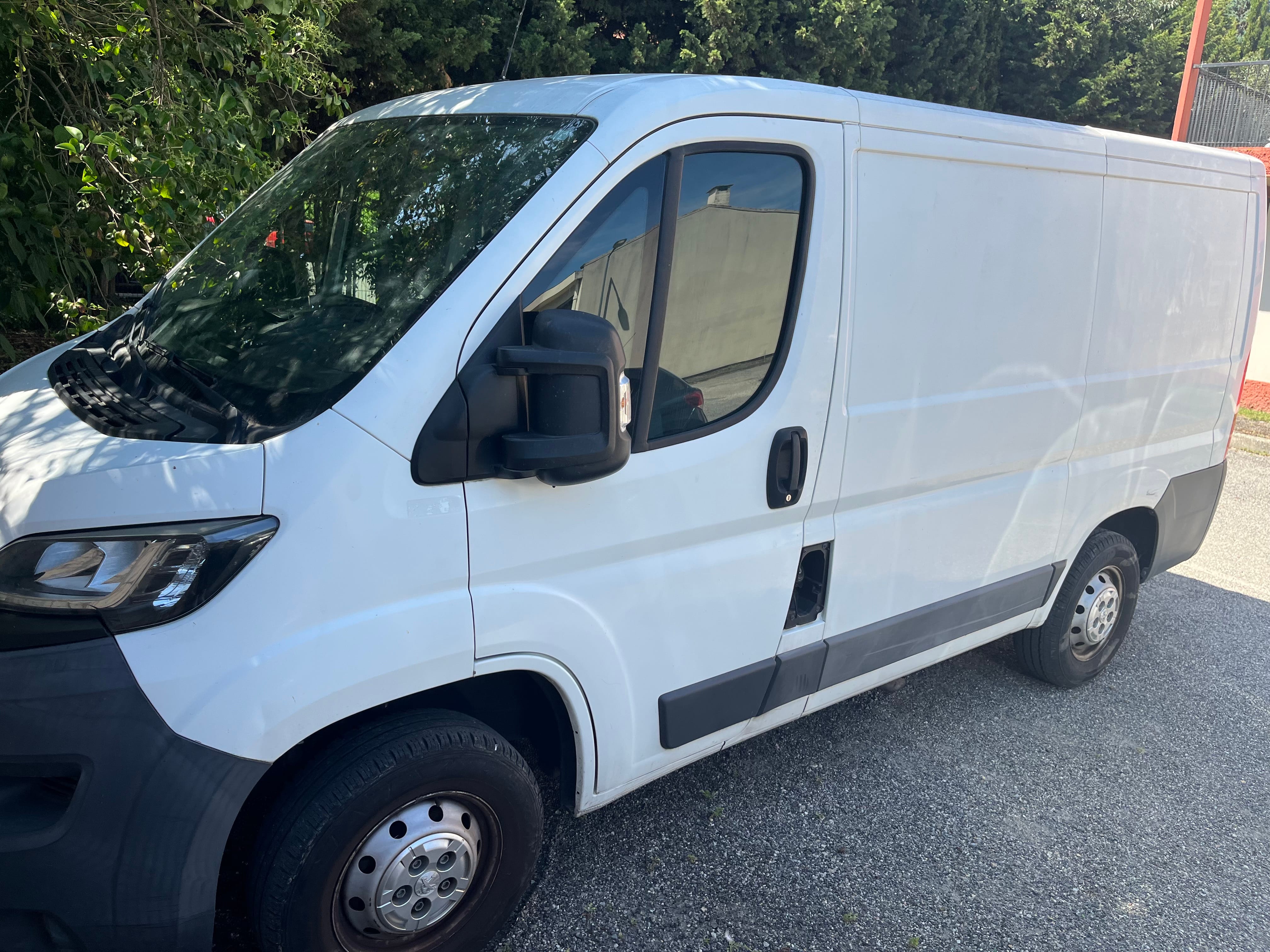 Peugeot Boxer 8m3 GPS