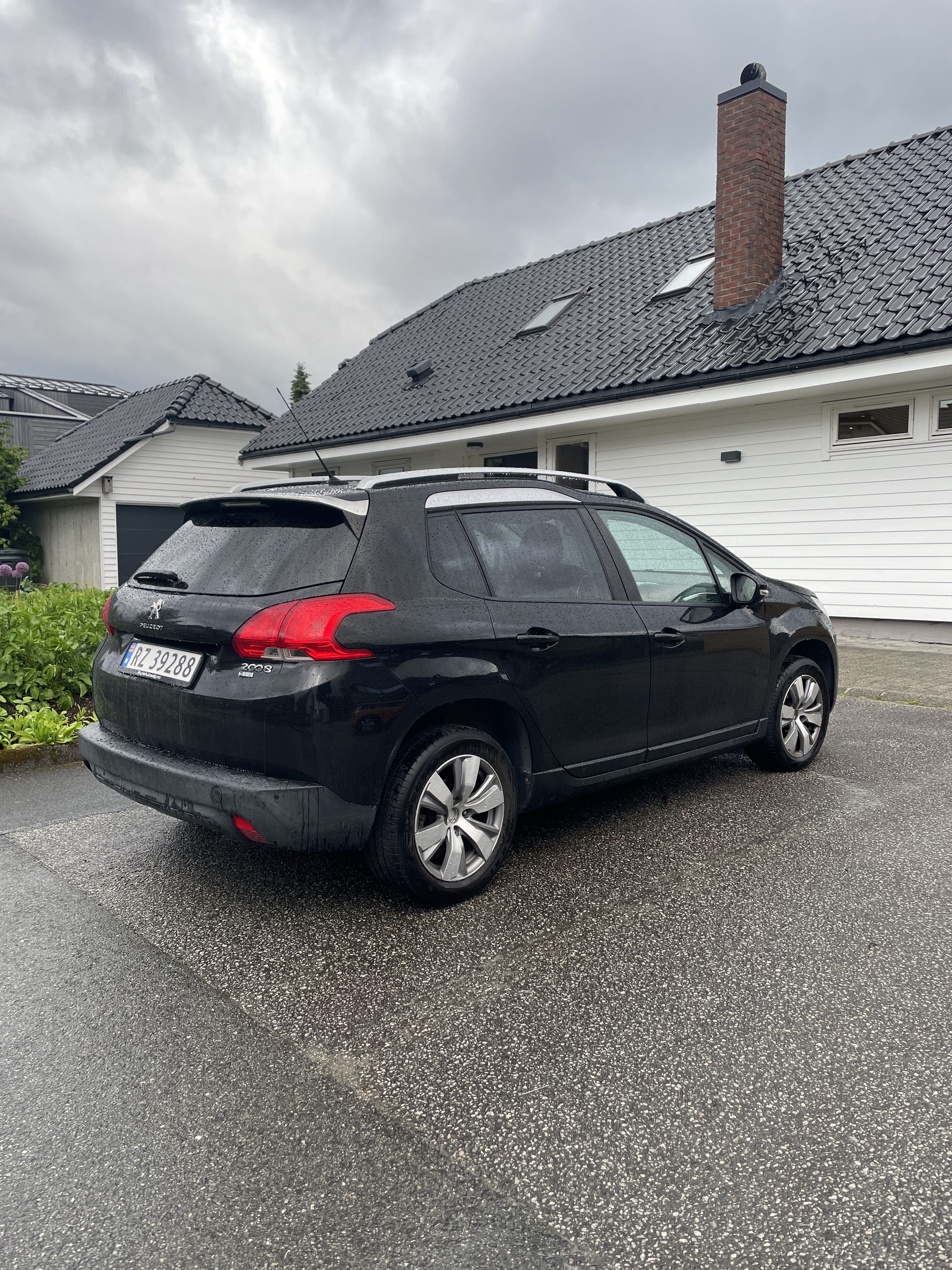 Peugeot 2008 med Cruisekontroll