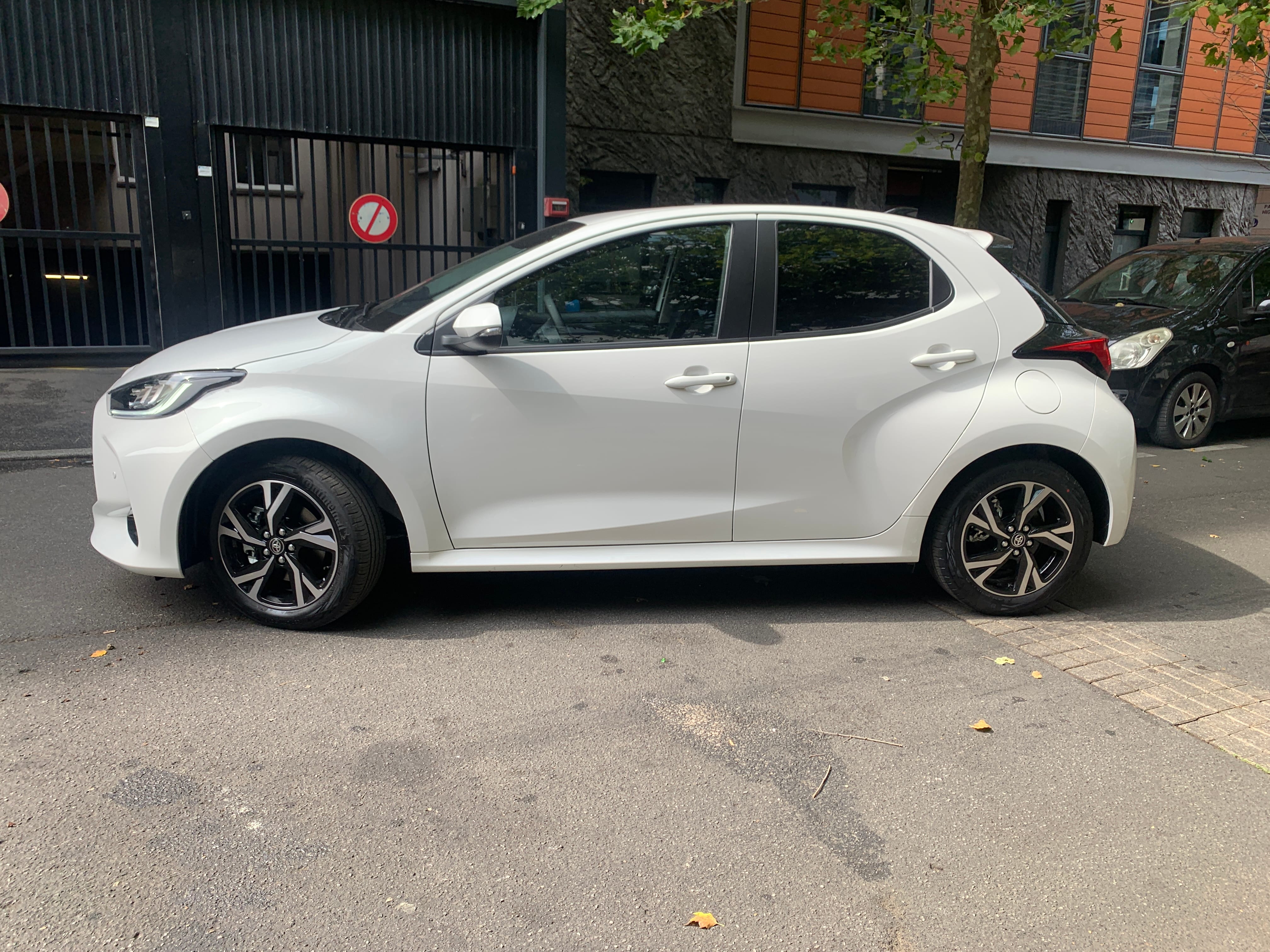 Toyota Yaris Hybride avec Climatisation