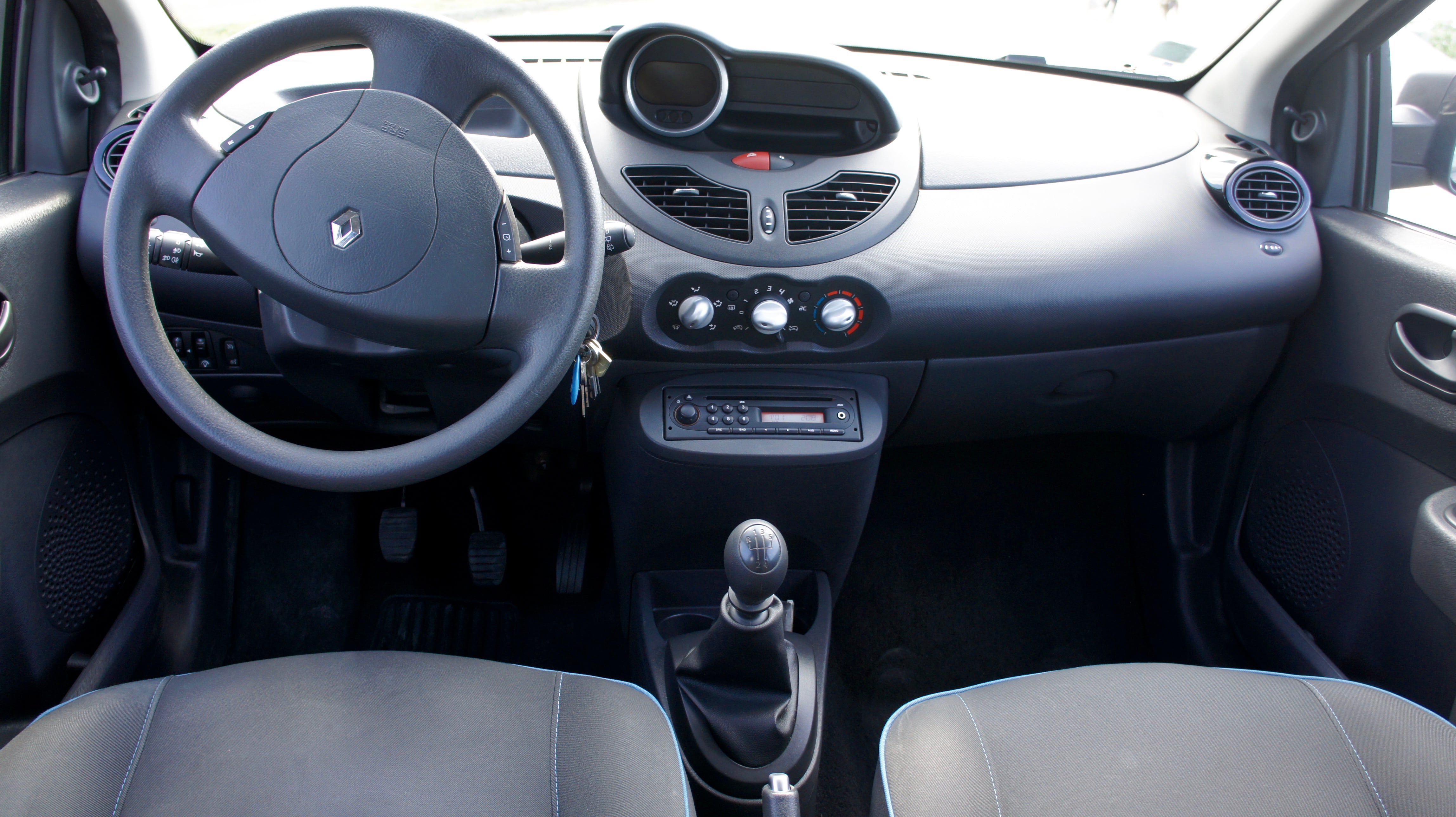 Renault Twingo II avec Siège bébé