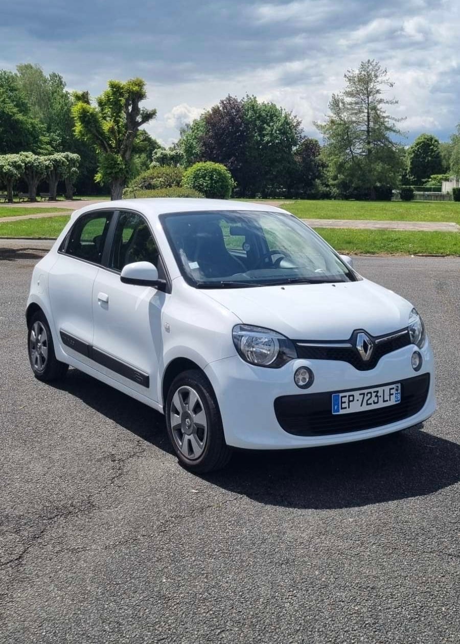 Renault Twingo III 1.0 SCe avec Autoradio