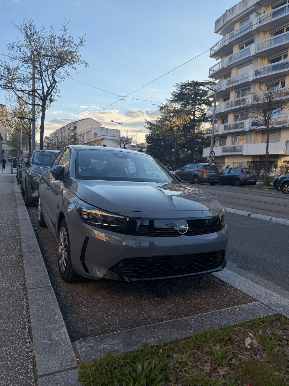 Opel Corsa avec Climatisation