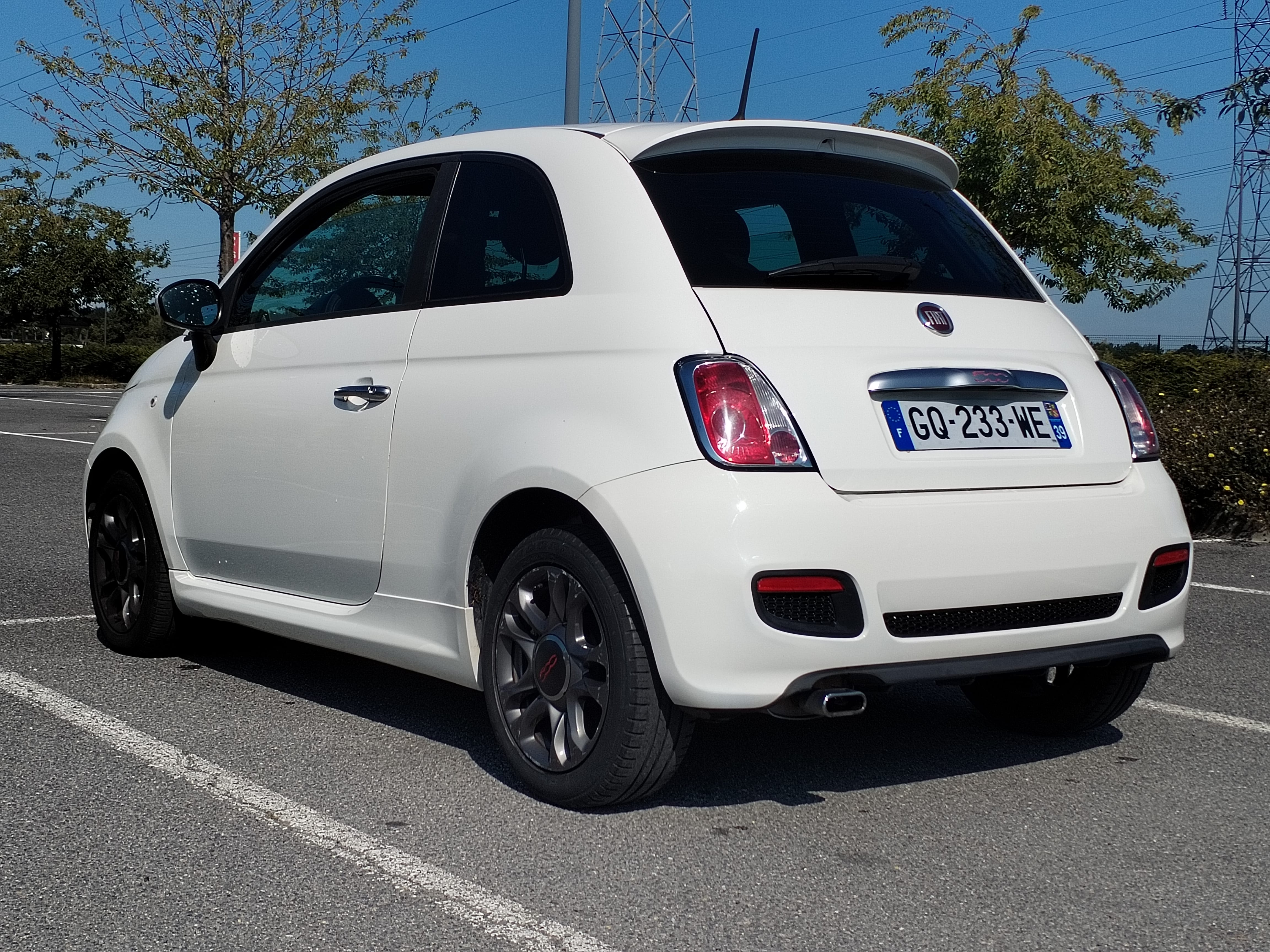 Fiat 500 avec Entrée audio / iPod