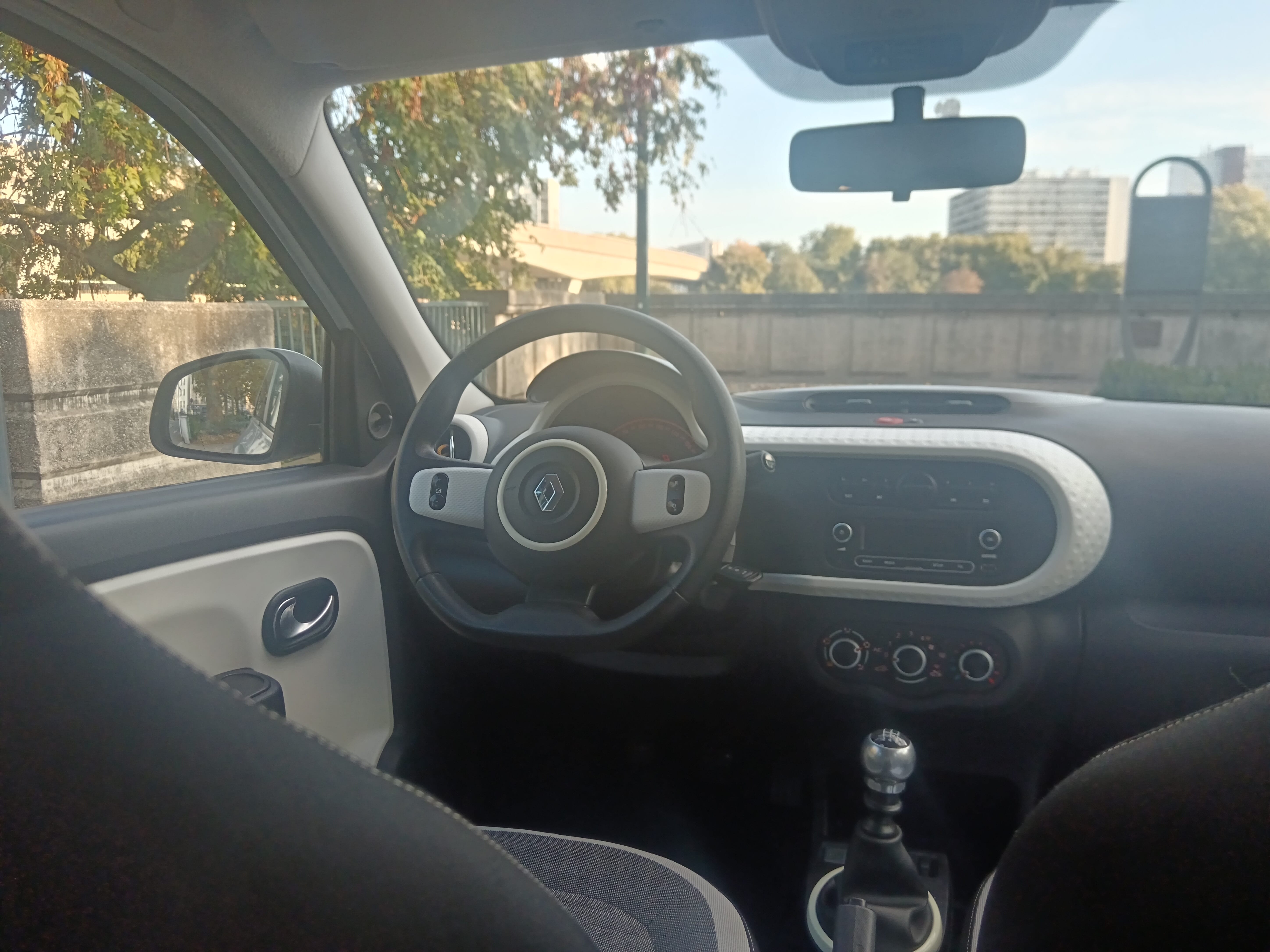 Renault Twingo III avec Audio Bluetooth