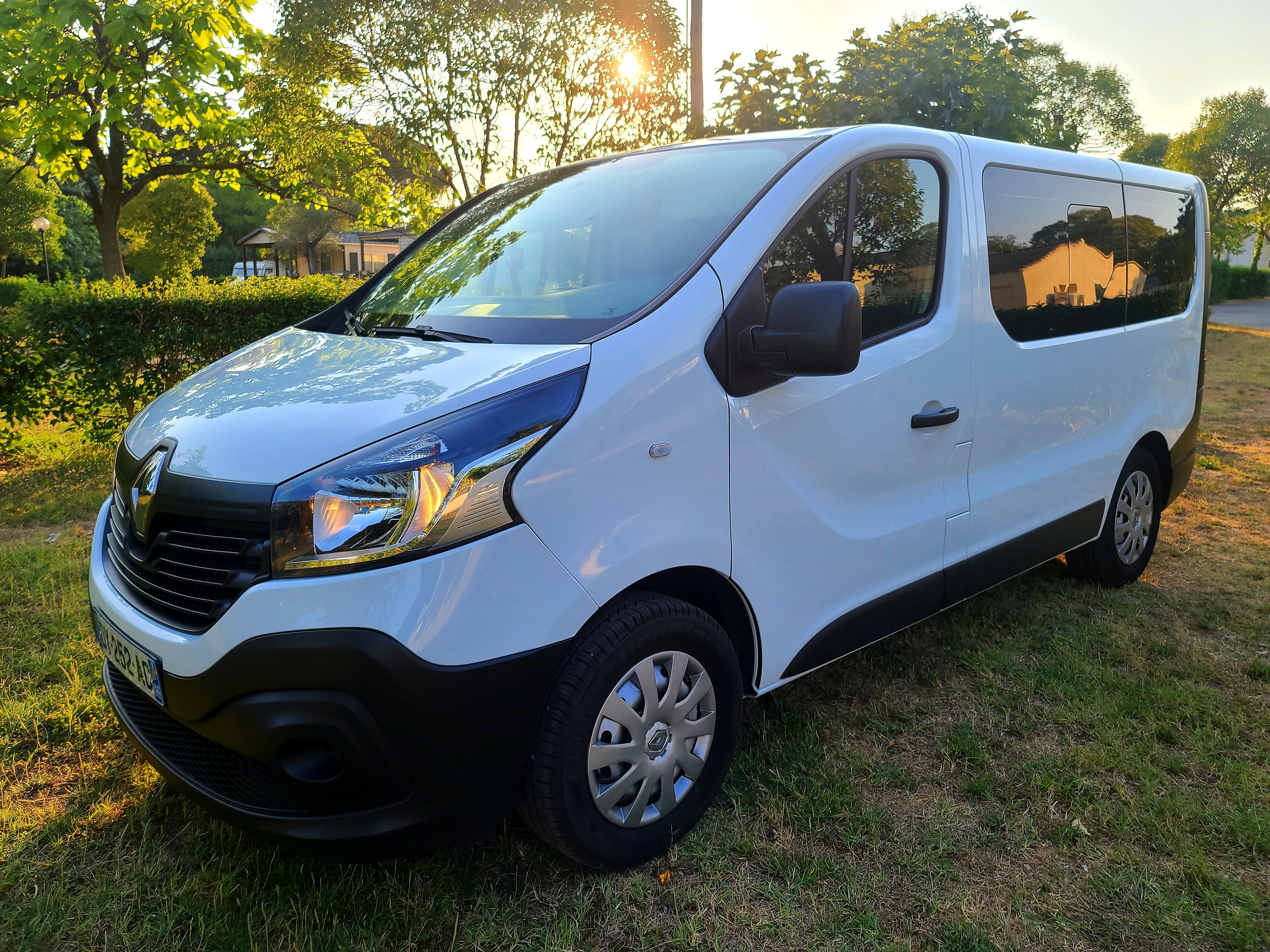 Renault Trafic Passenger
