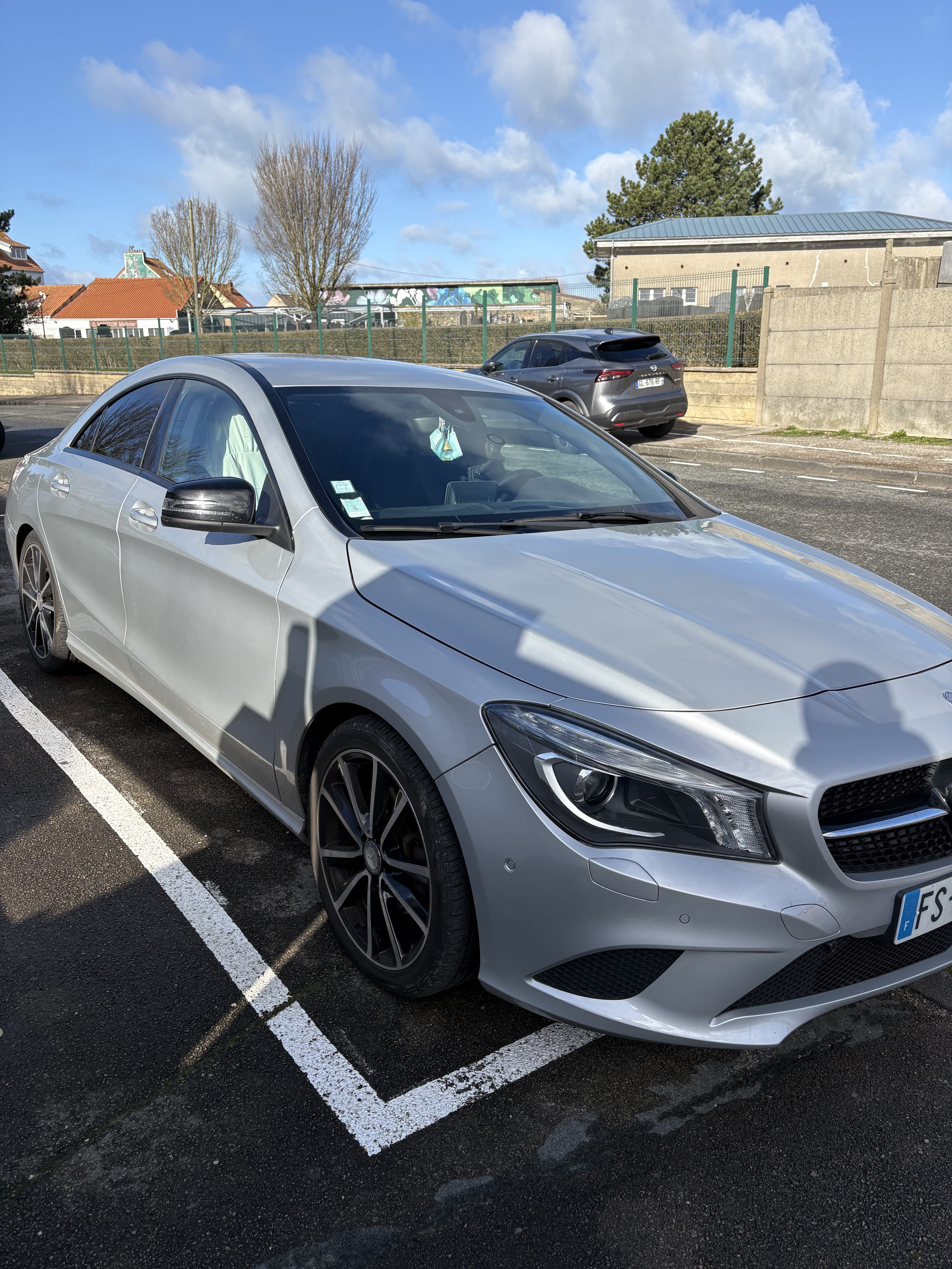 Mercedes-Benz Classe CLA avec Climatisation
