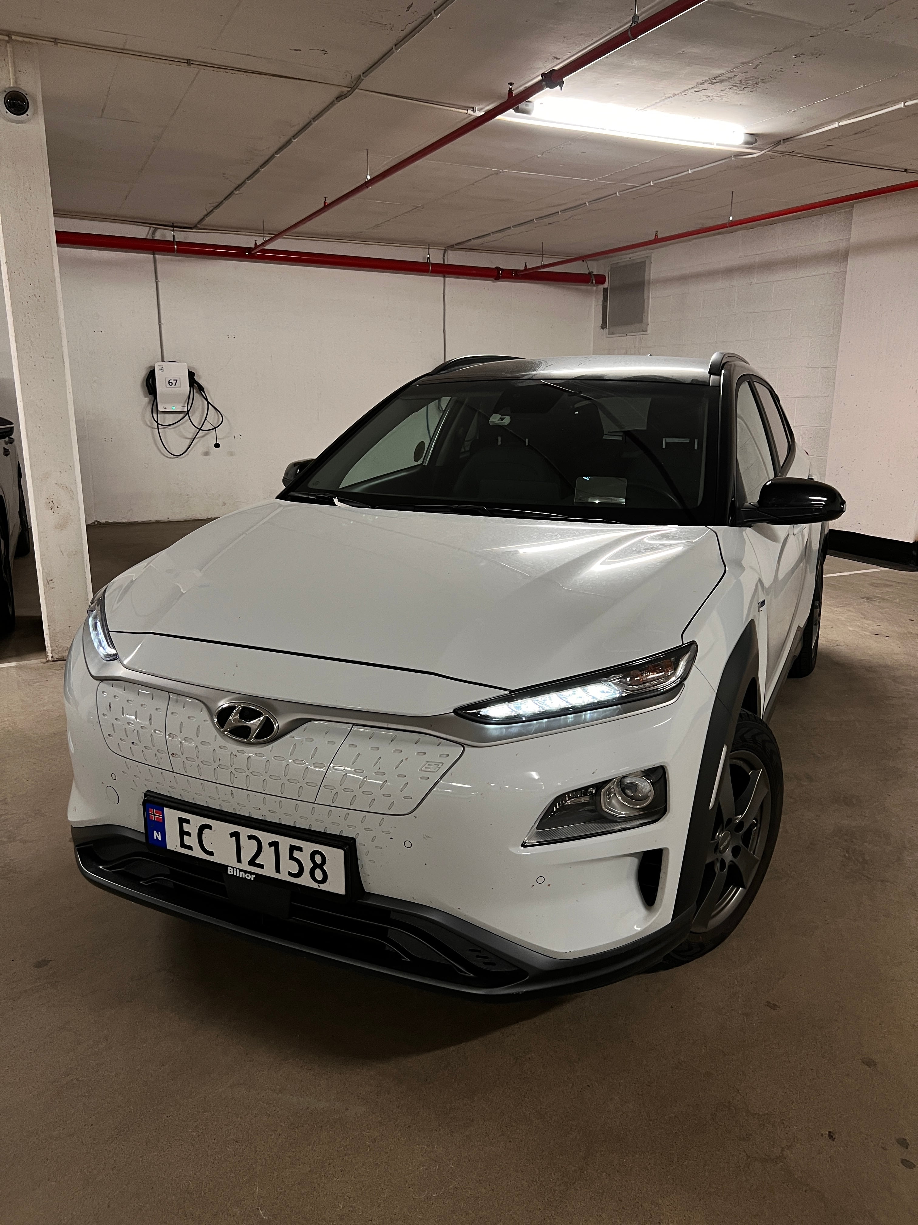 Hyundai Kona Electric med Cruisekontroll
